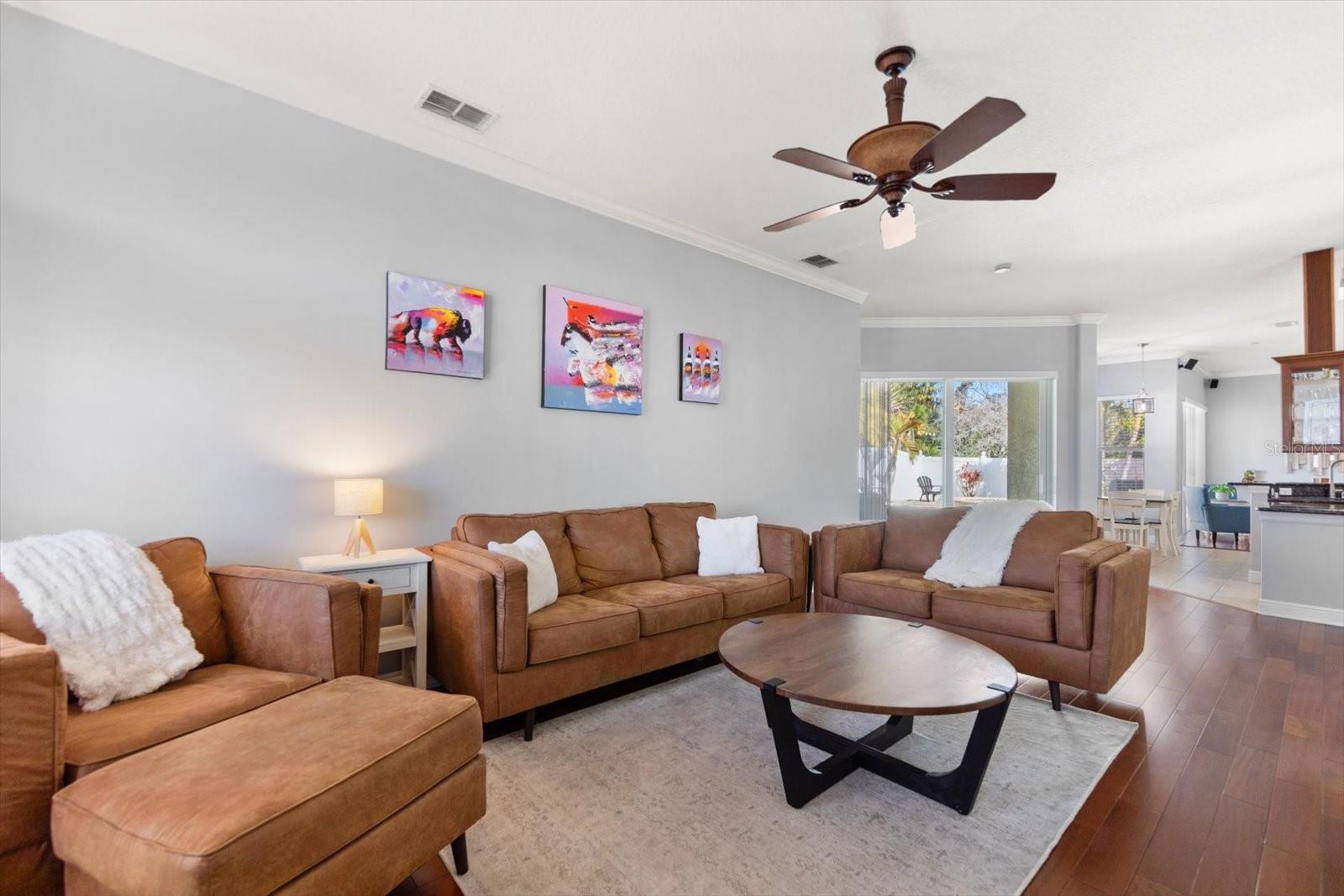 WILD OAKS - Residential