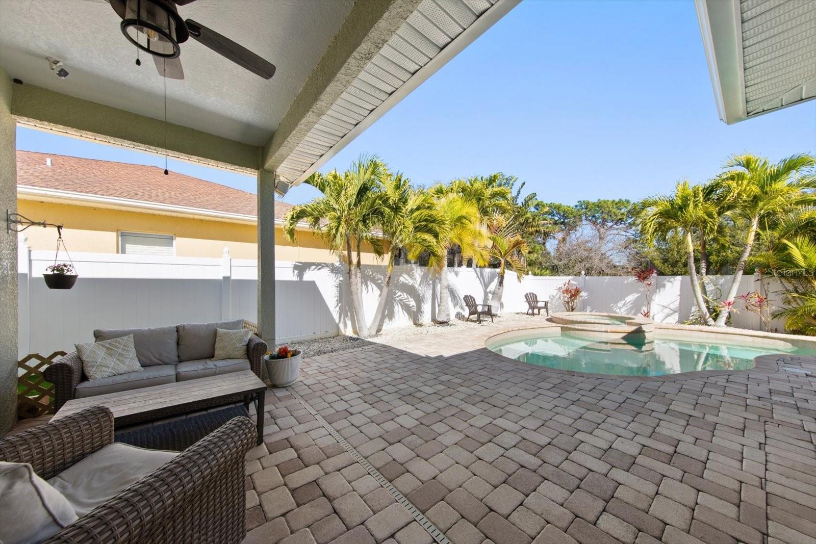 WILD OAKS - Residential