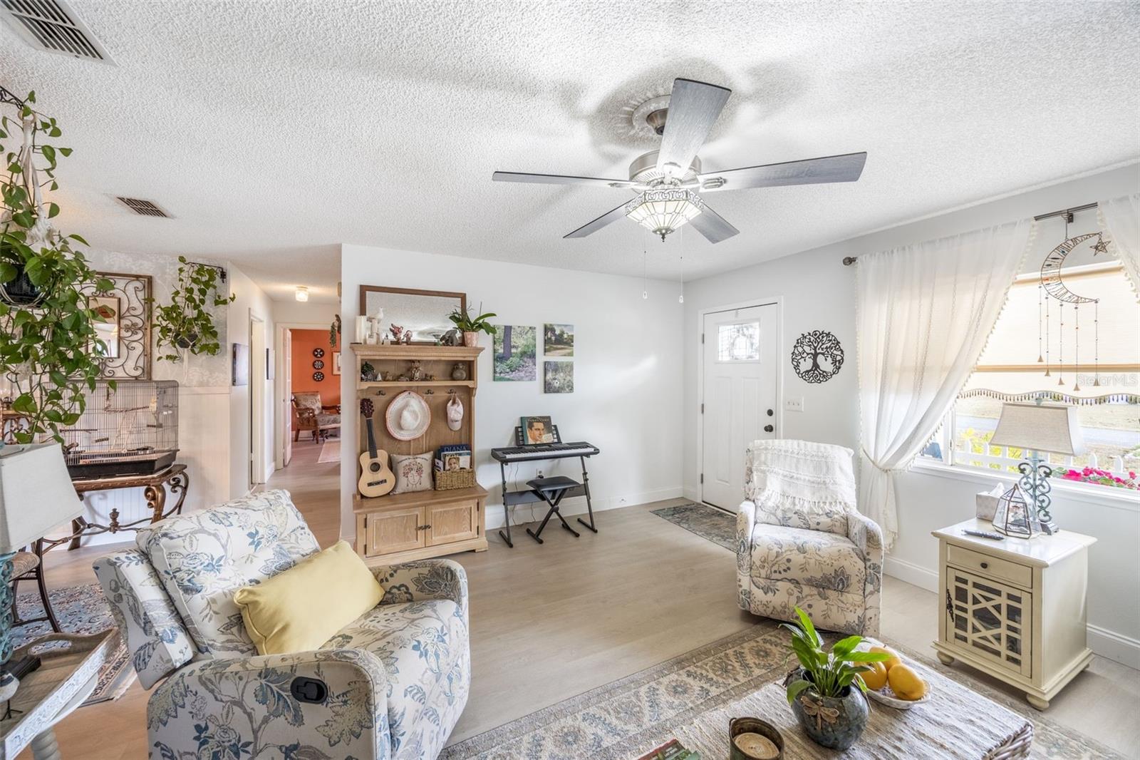 PALM CLAY - Residential