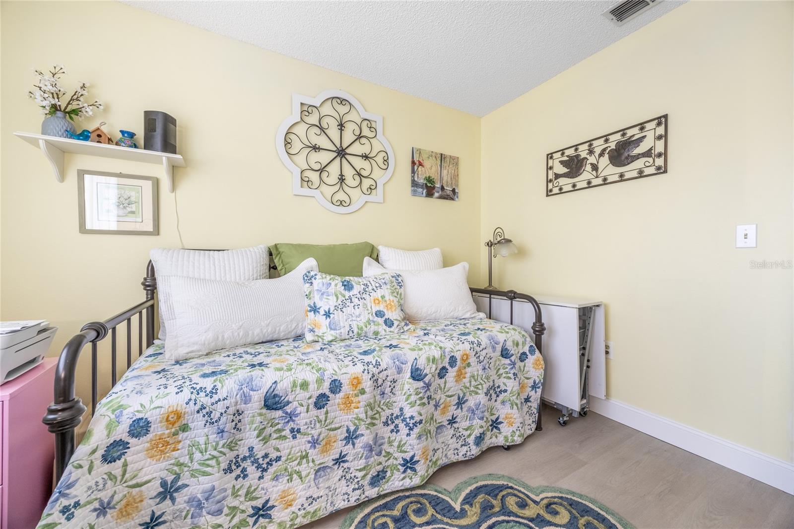 PALM CLAY - Residential