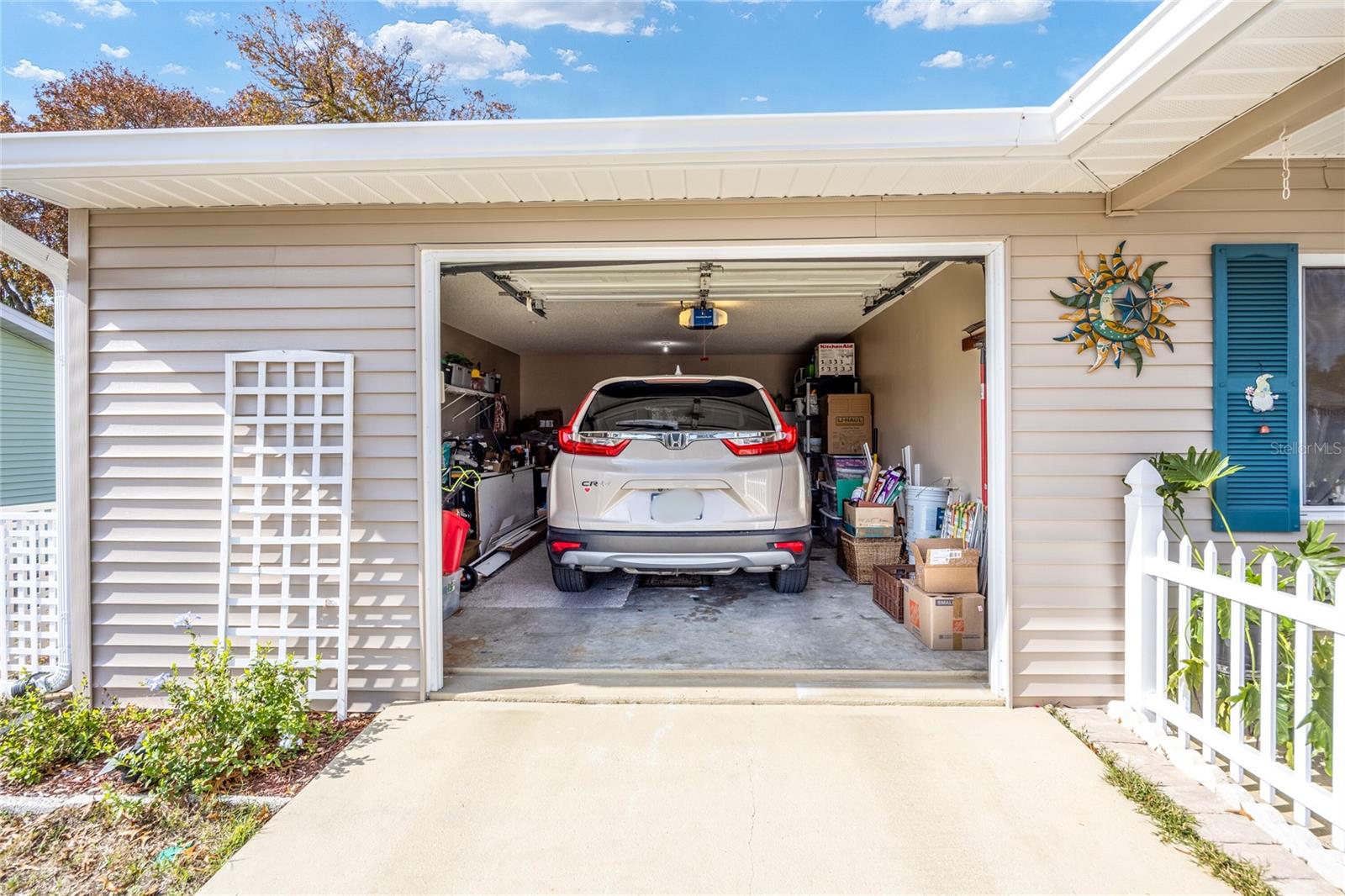 PALM CLAY - Residential