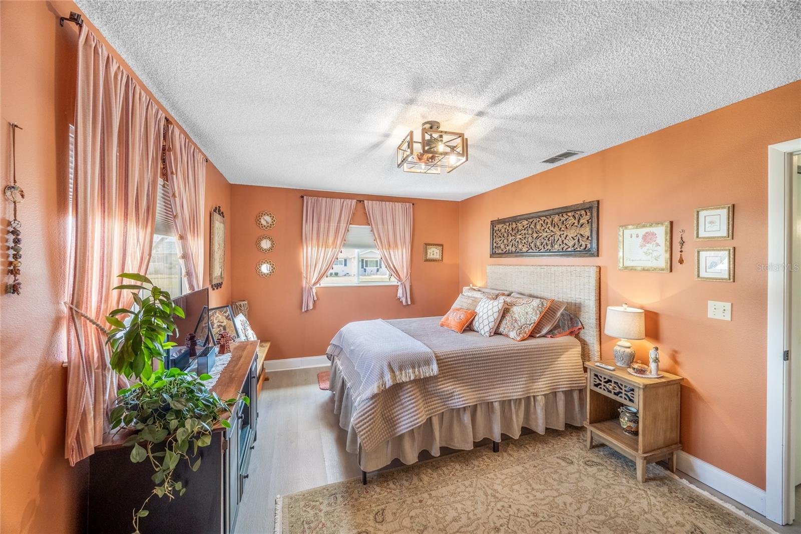 PALM CLAY - Residential