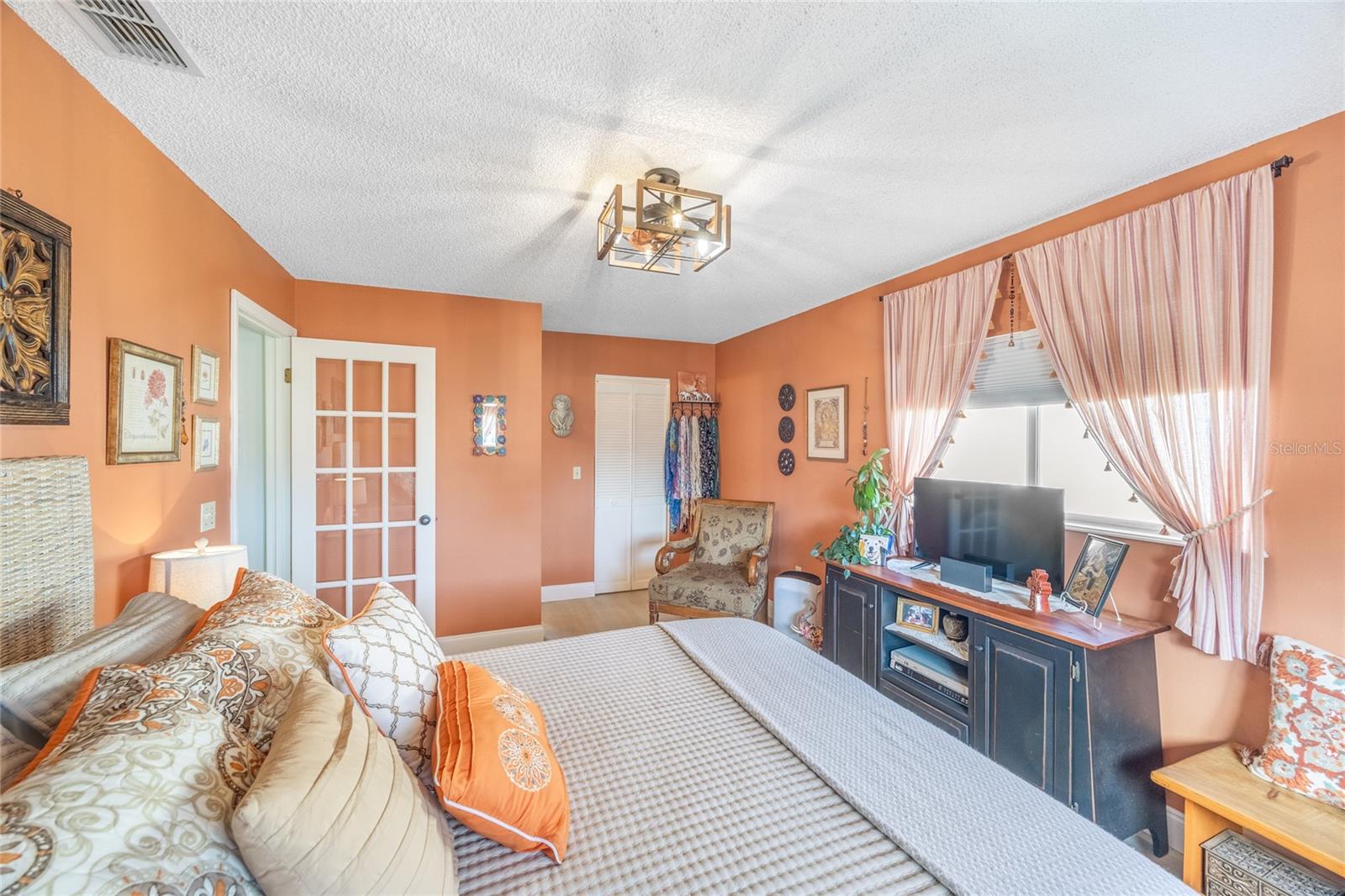 PALM CLAY - Residential