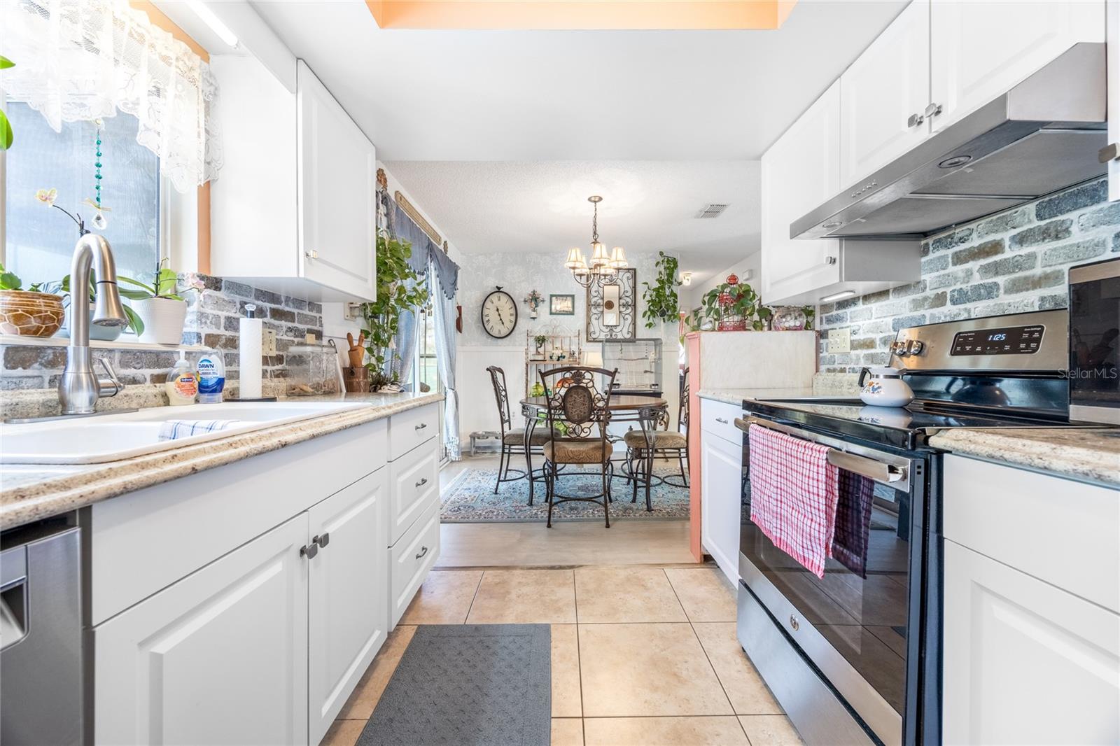 PALM CLAY - Residential