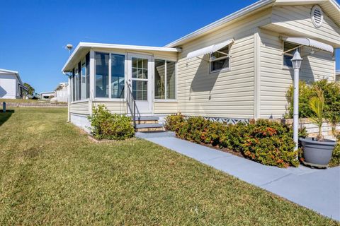 A home in ELLENTON