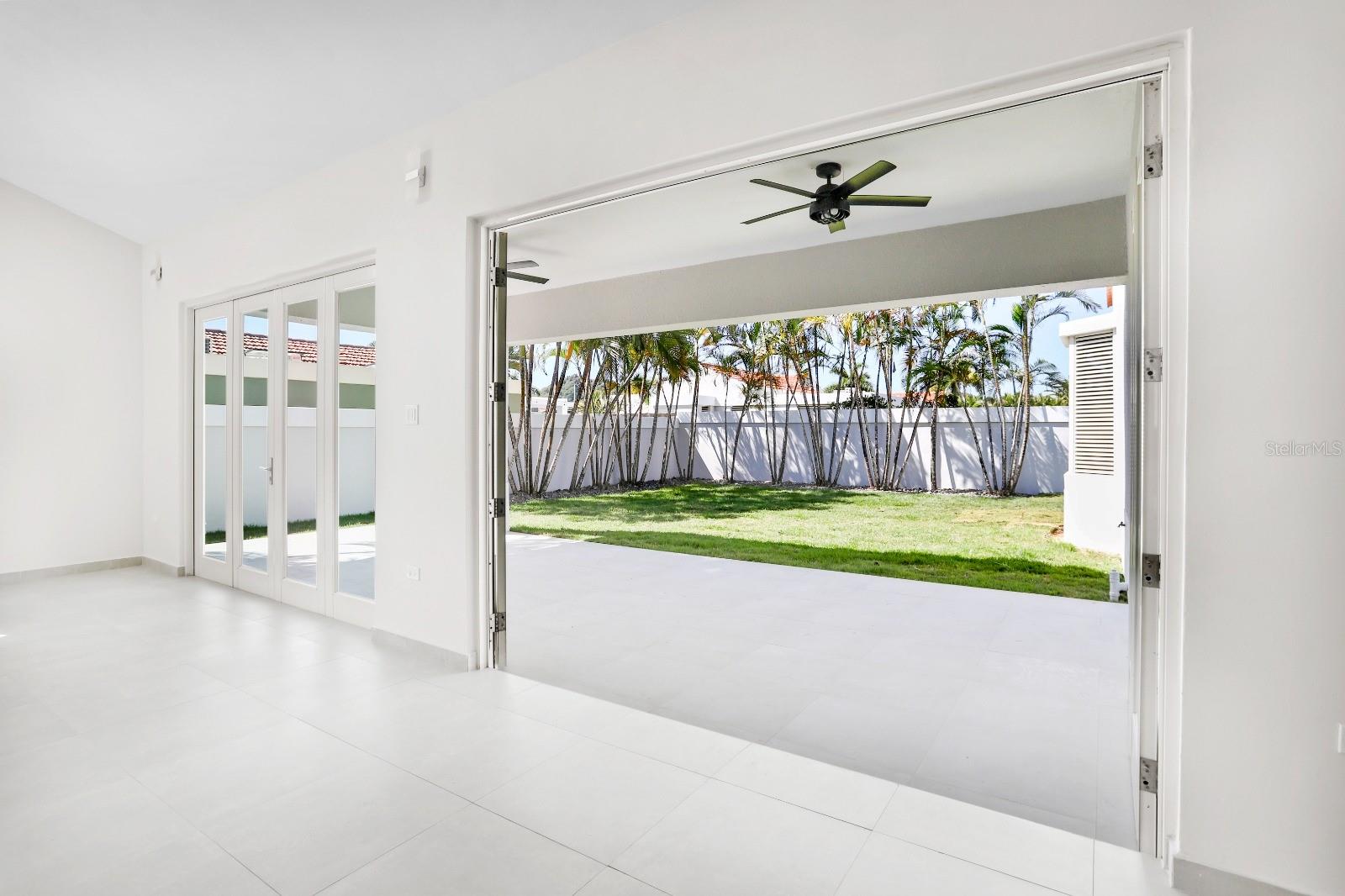 SABANERA DE DORADO - Residential