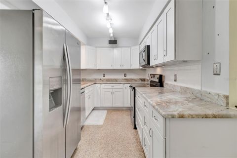 Tiny photo for 508 Ohio Boulevard, Eustis, FL 32726 (MLS # G5110406)