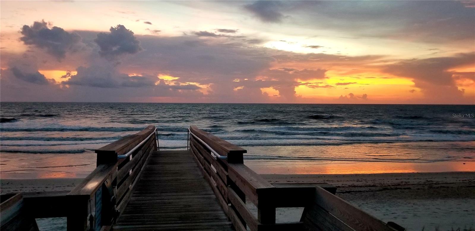 HAMMOCK DUNES - Residential