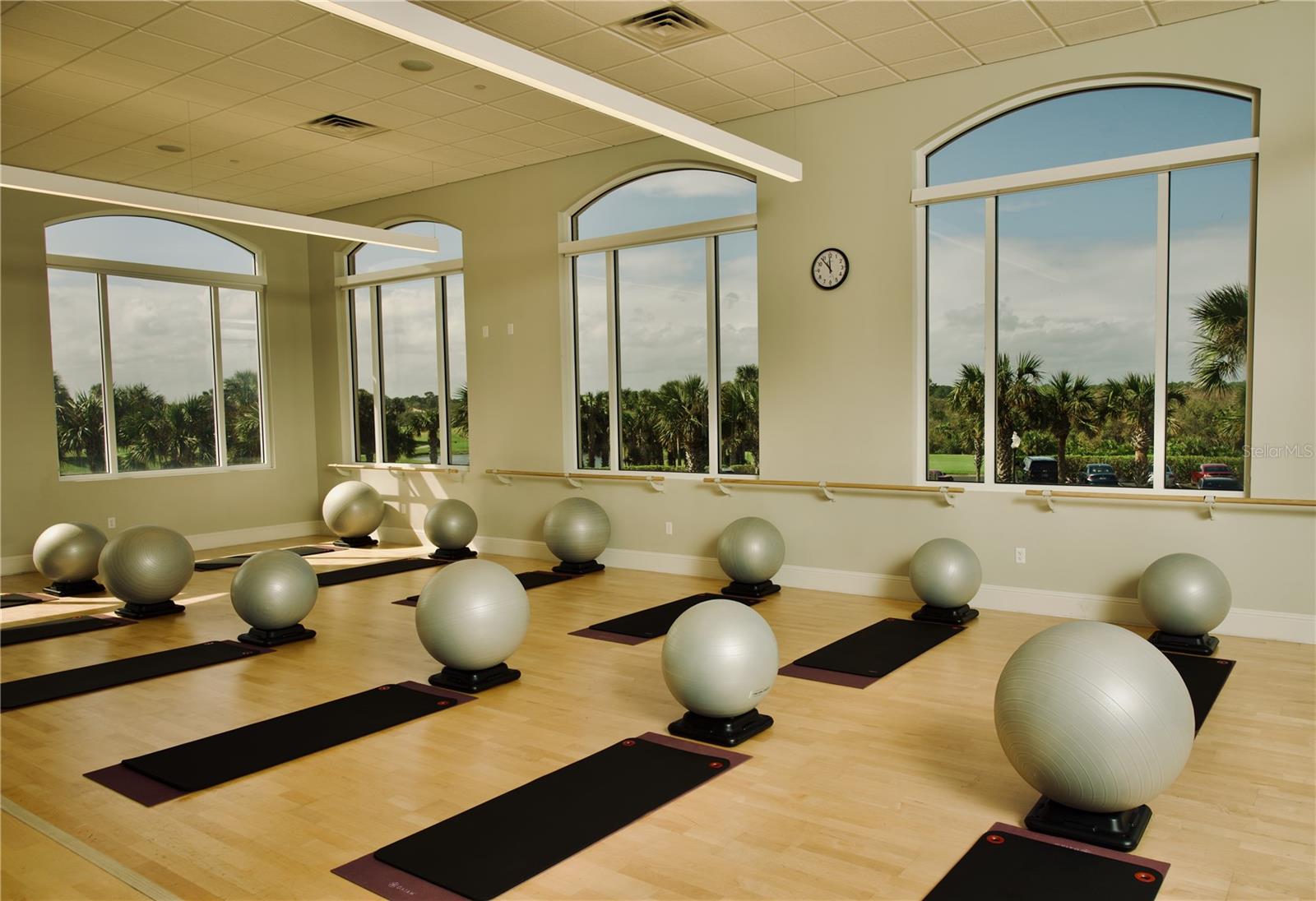 HAMMOCK DUNES - Residential