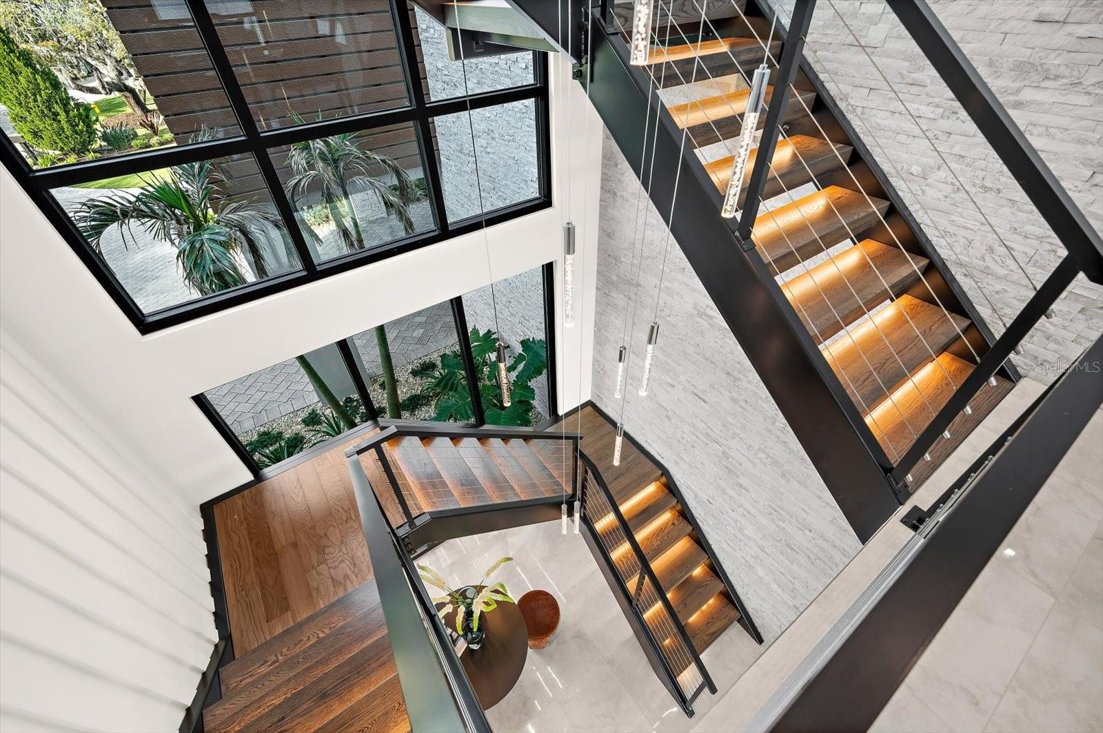 402 HILLSBOROUGH STREET