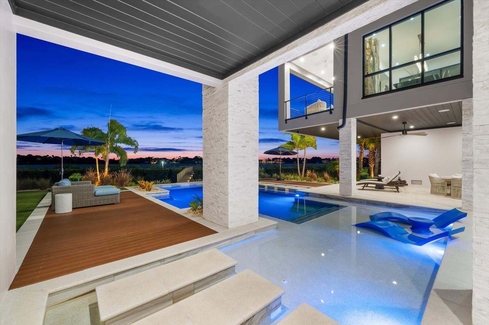 TOMAQUA - Residential