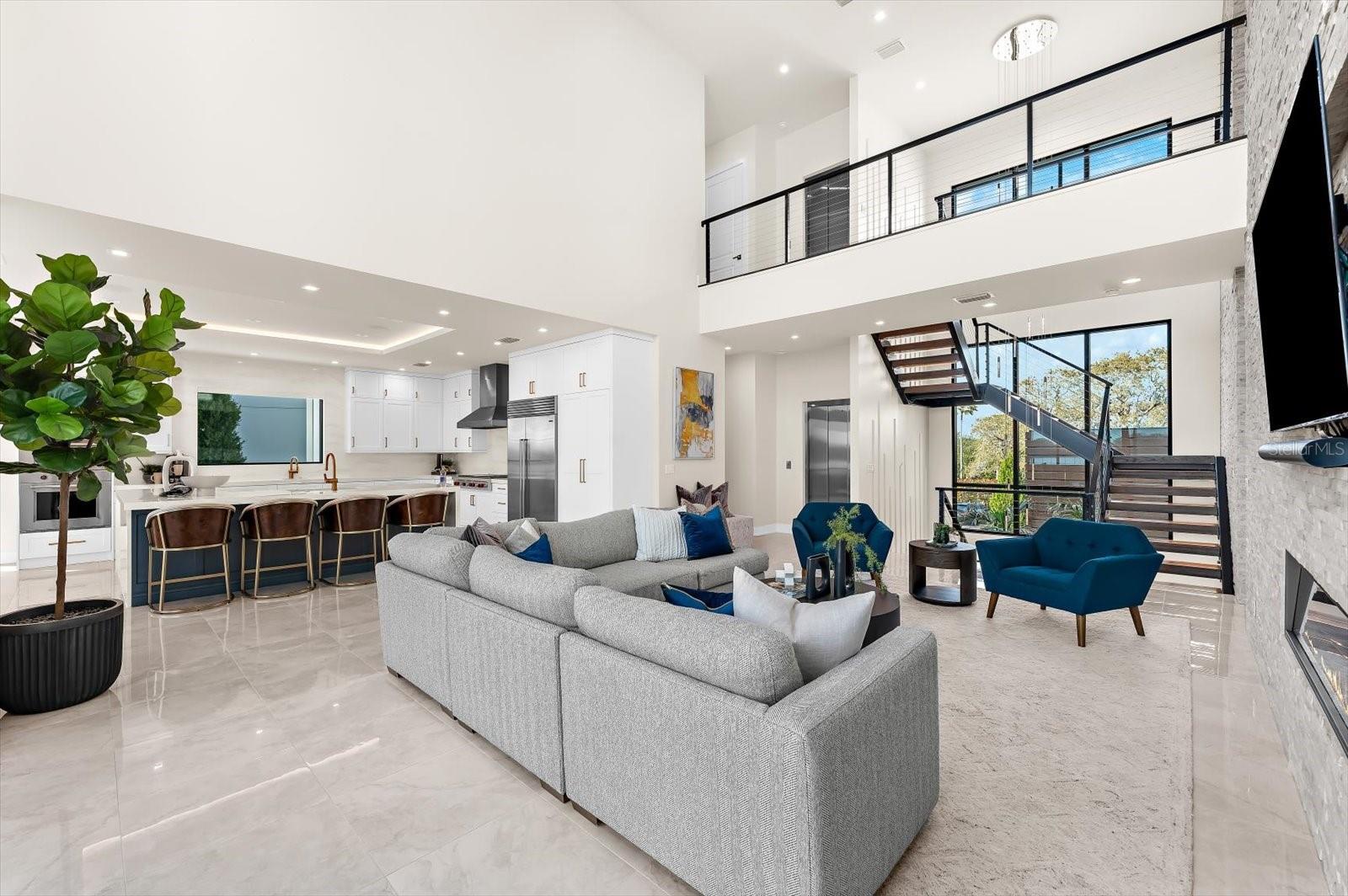 TOMAQUA - Residential