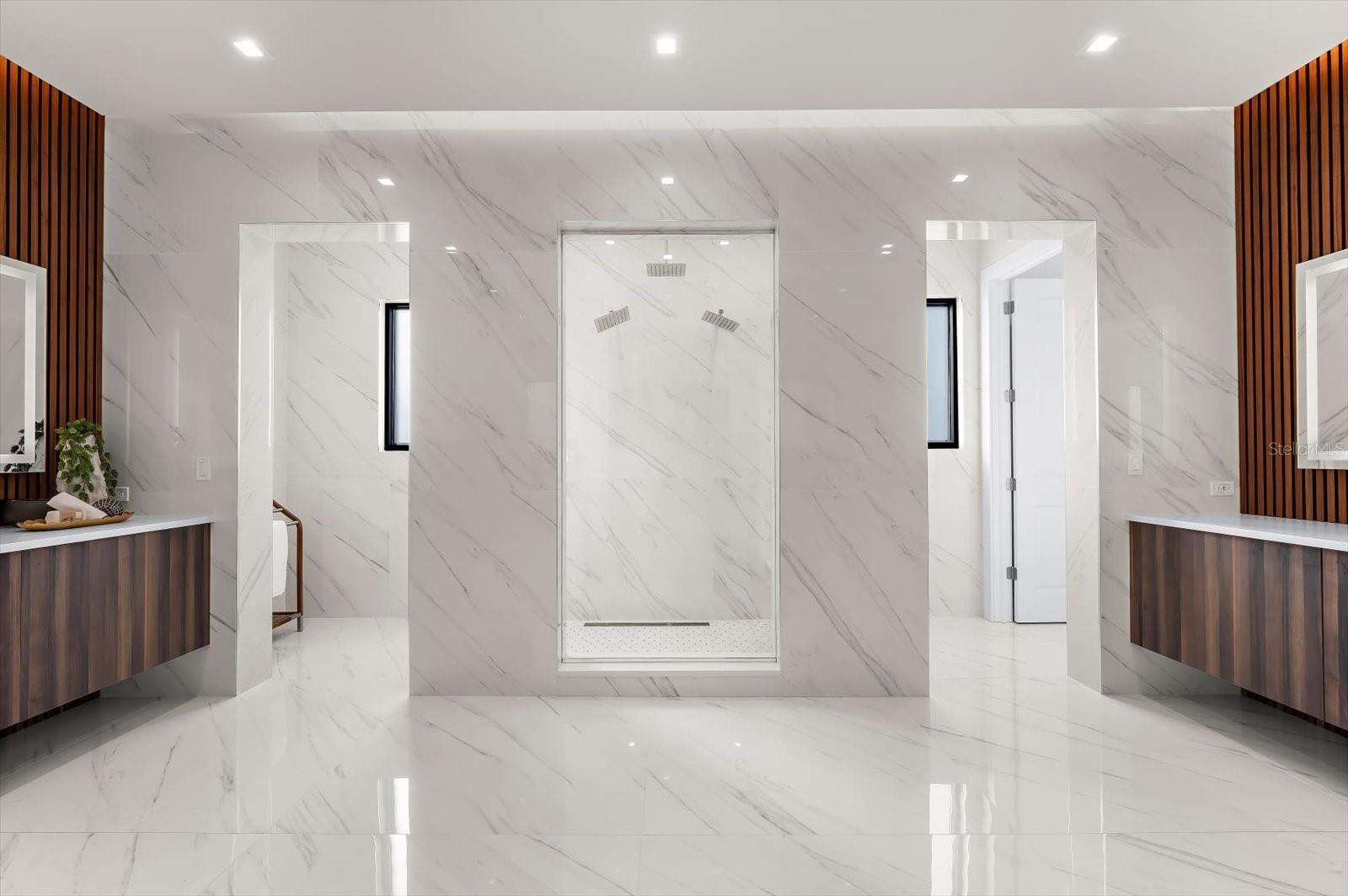 TOMAQUA - Residential