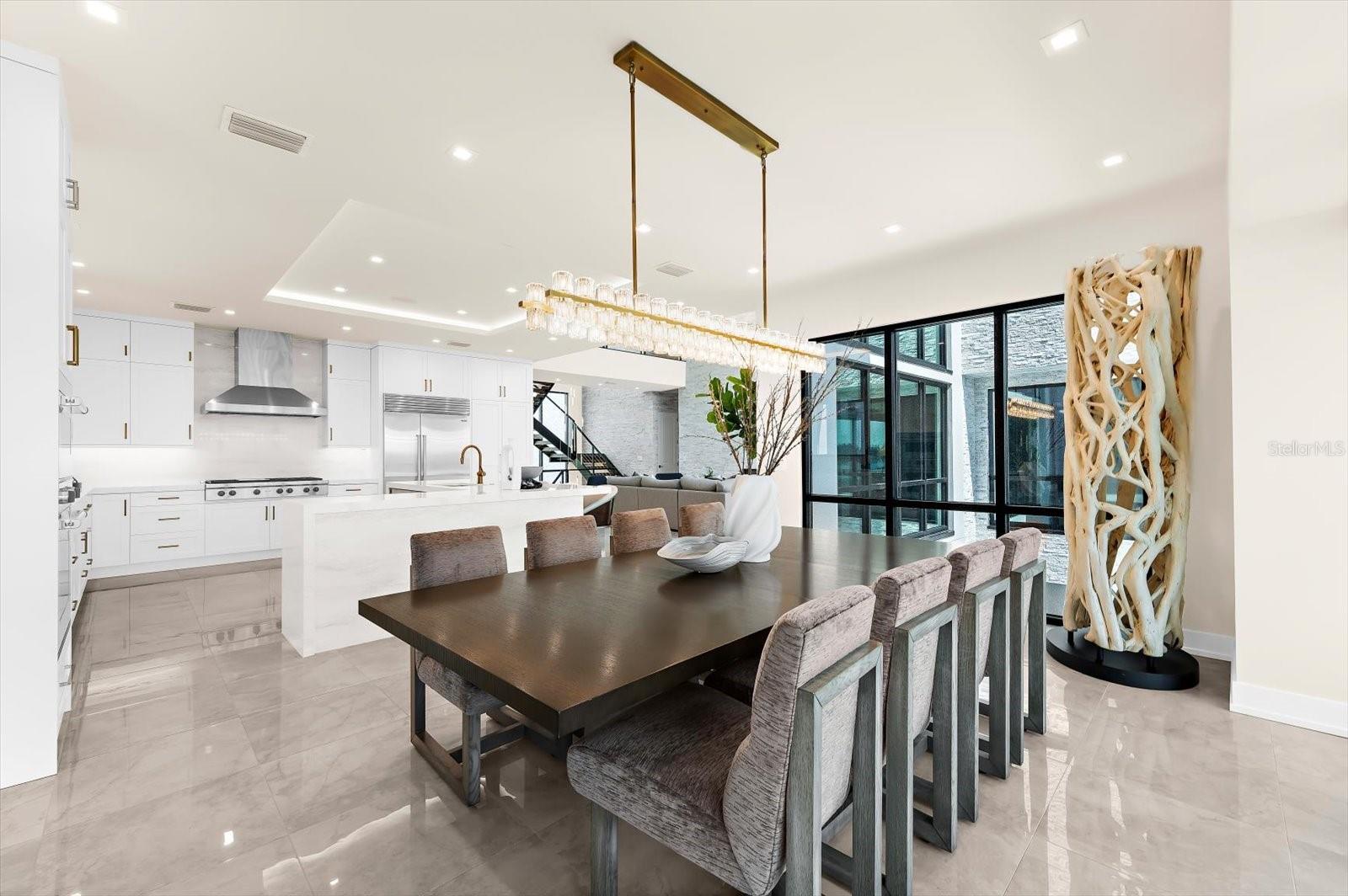 TOMAQUA - Residential