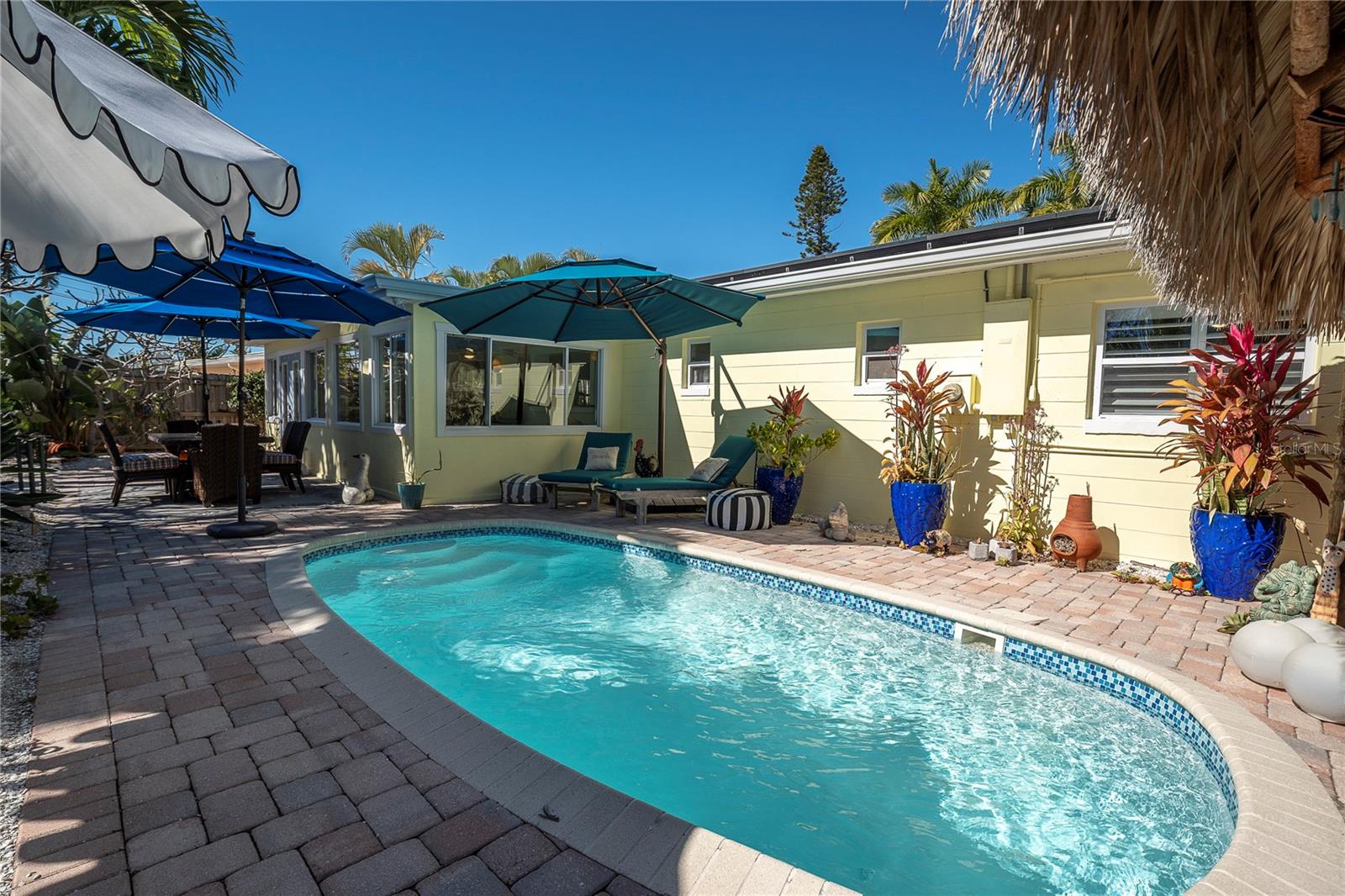 PASADENA ISLE - Residential