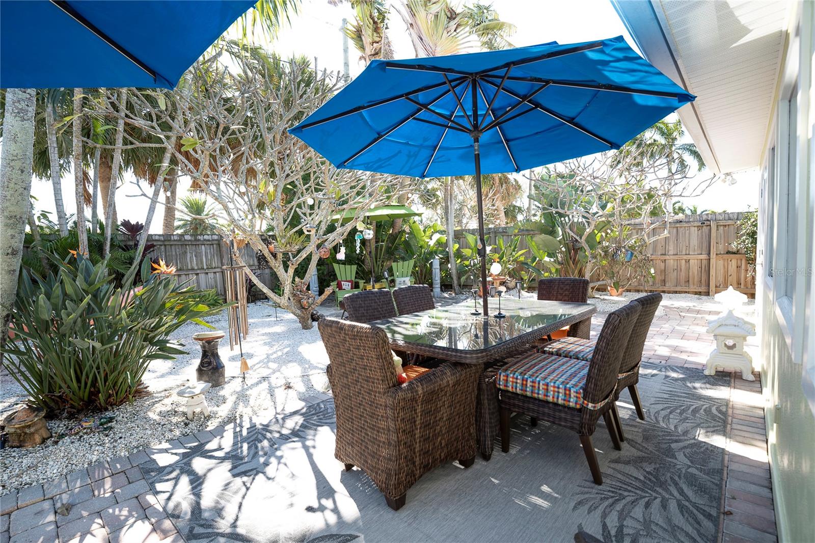 PASADENA ISLE - Residential