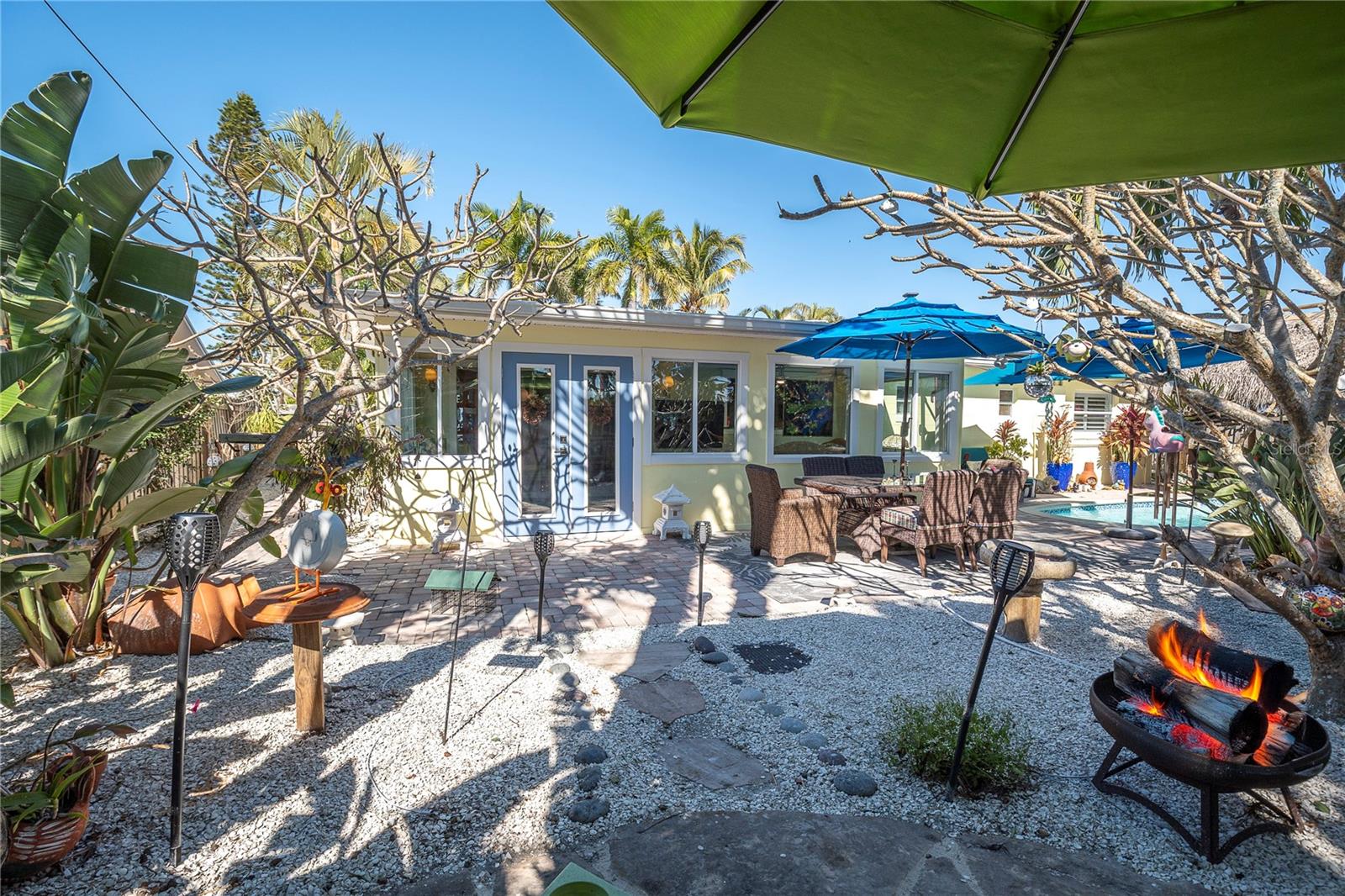 PASADENA ISLE - Residential