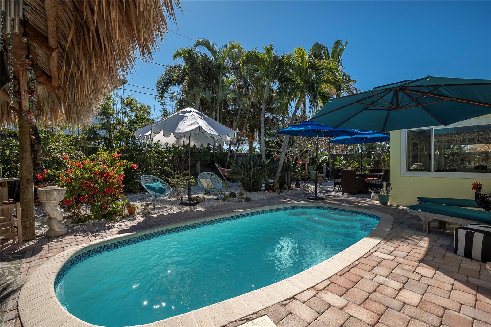 PASADENA ISLE - Residential