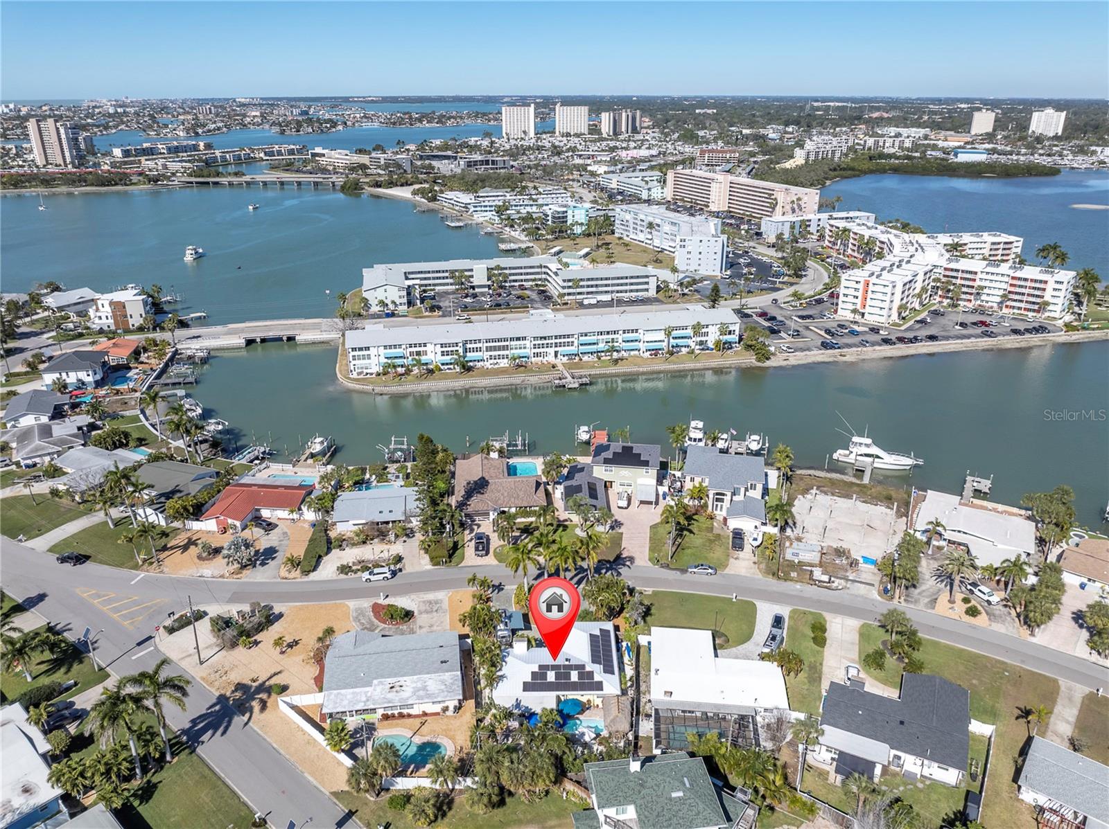 PASADENA ISLE - Residential