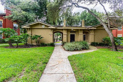 A home in LAKE MARY