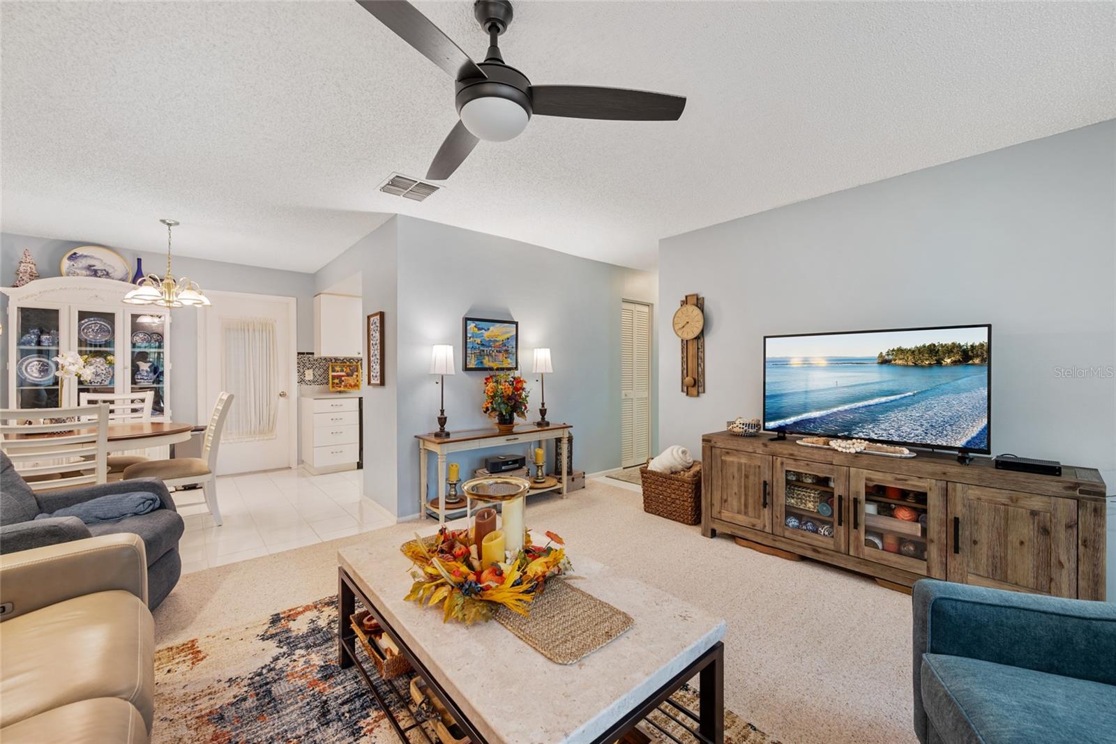 HIGHLAND LAKES VILLA CONDO I - Residential