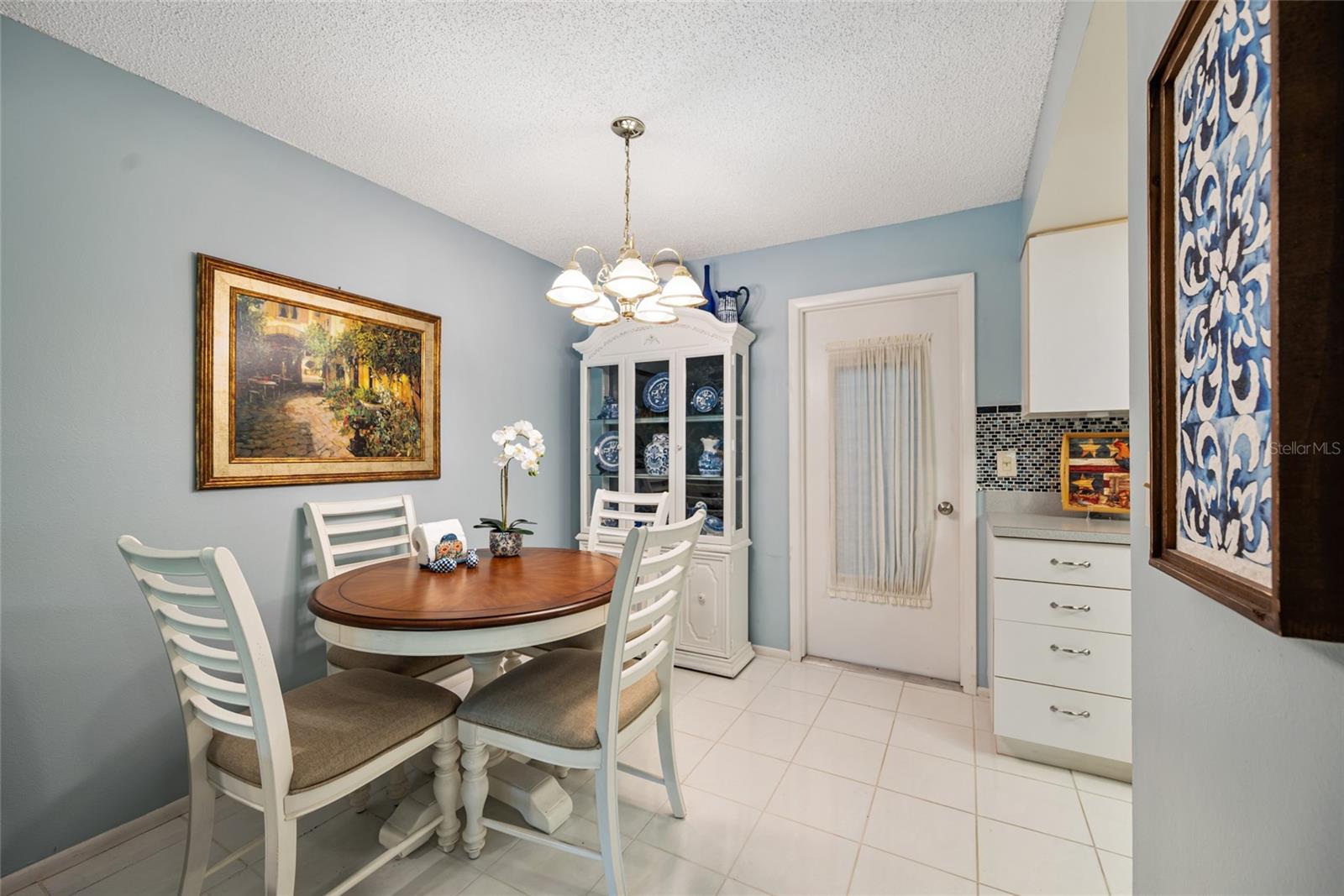 HIGHLAND LAKES VILLA CONDO I - Residential