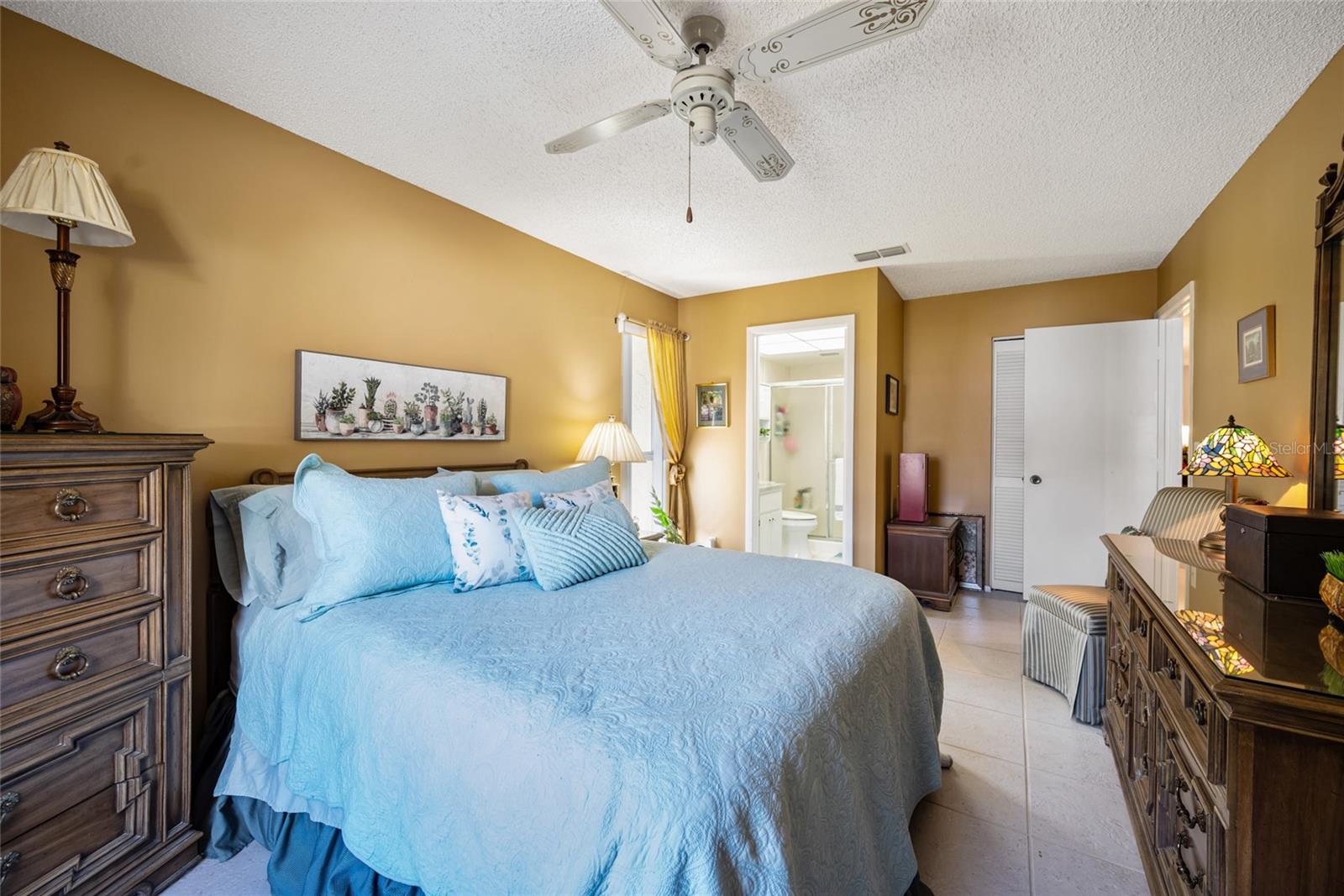 HIGHLAND LAKES VILLA CONDO I - Residential