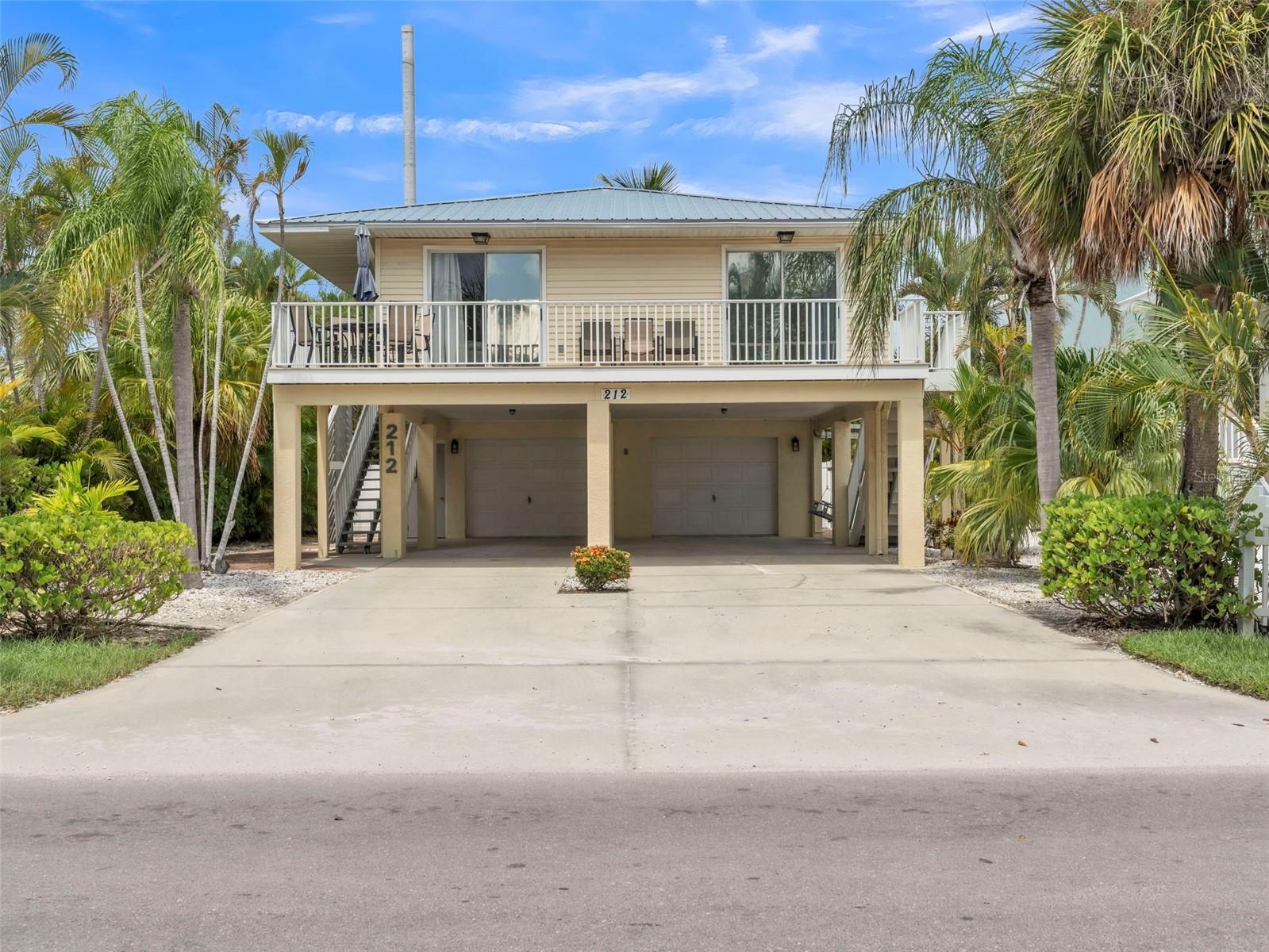 212 MAGNOLIA AVENUE