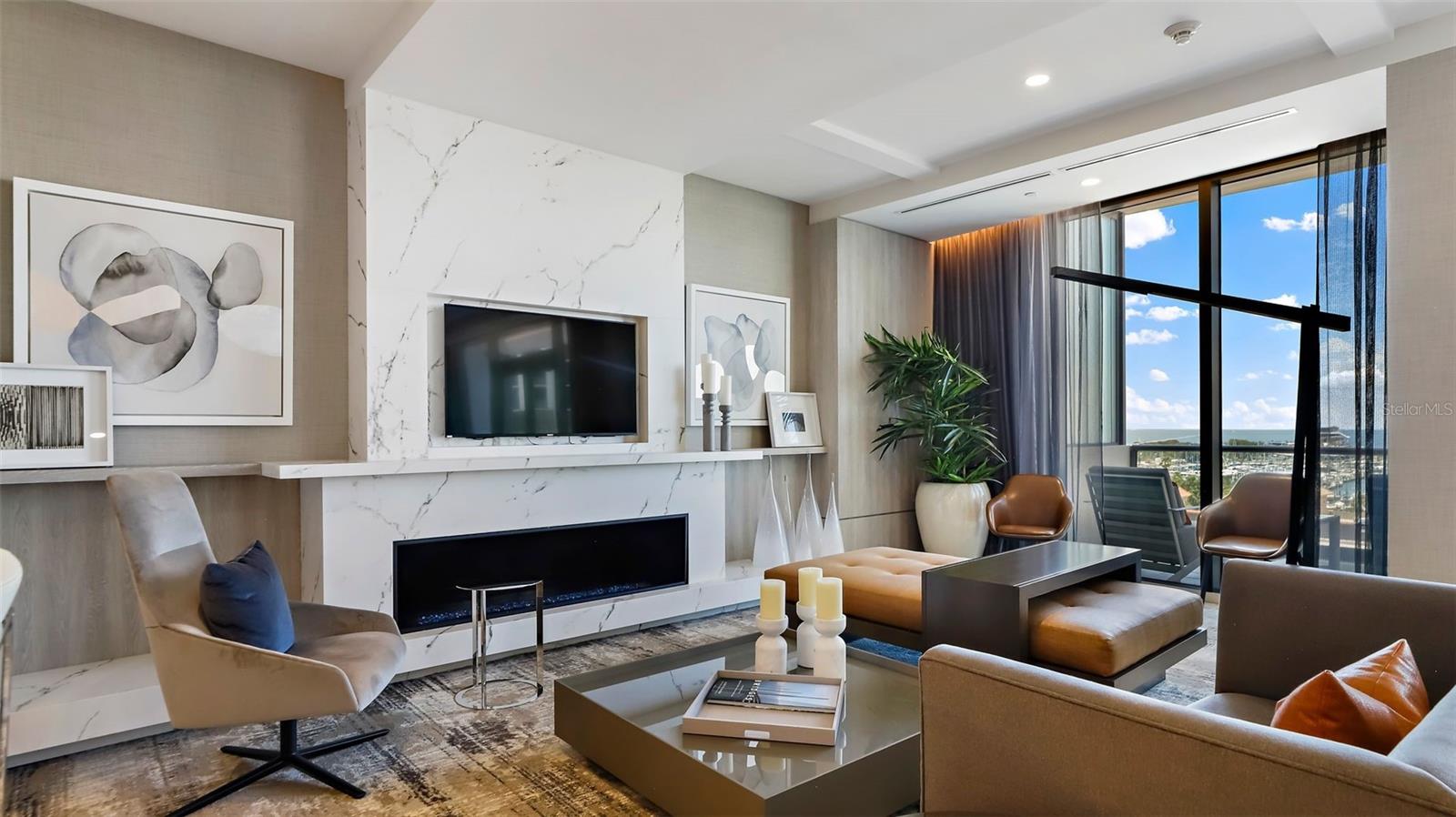 ONE ST. PETERSBURG - Residential Lease