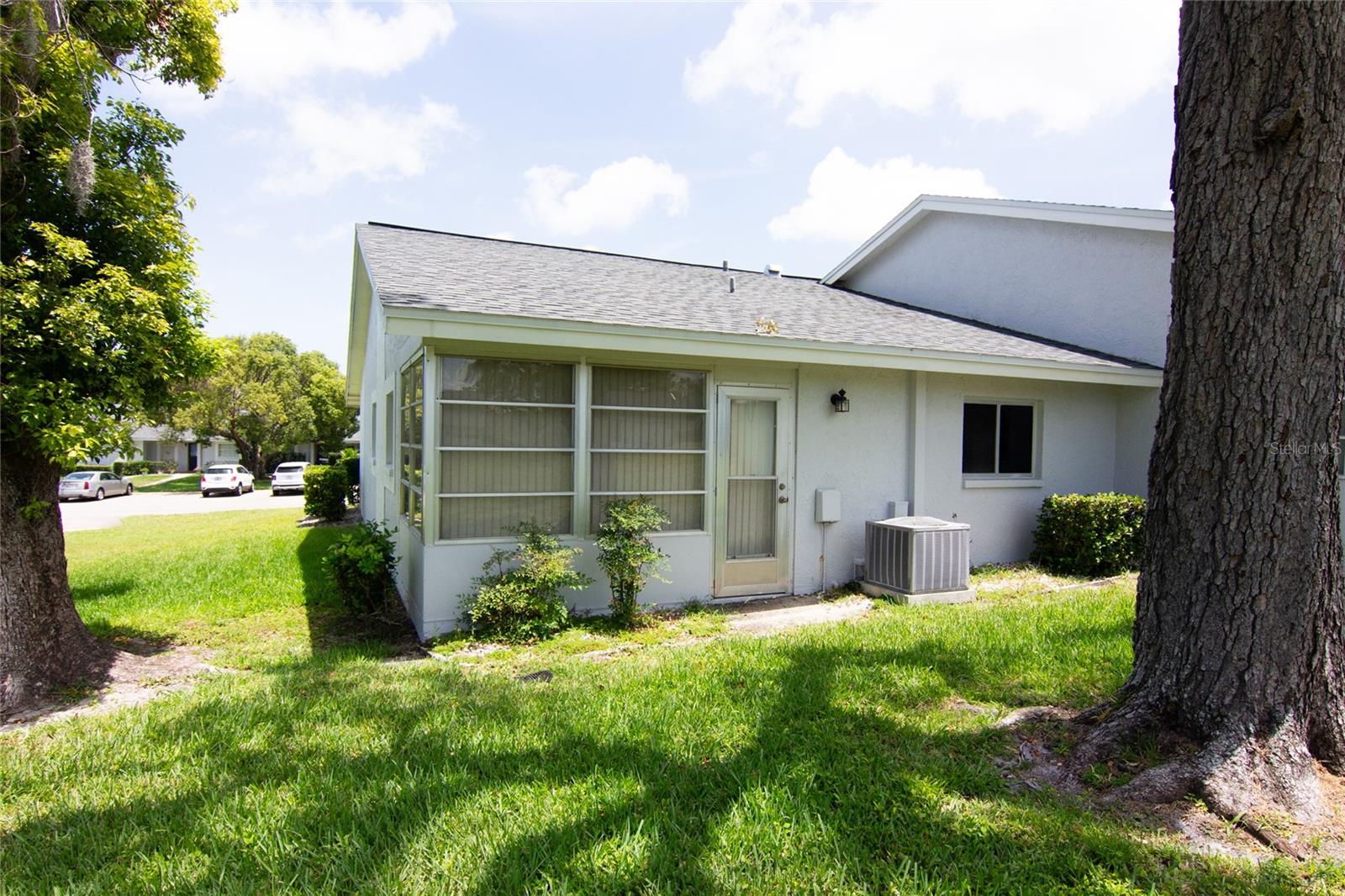 VILLAGE WOODS CONDO PH 03 - Residential