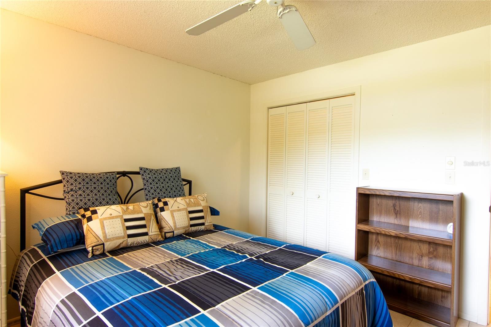 VILLAGE WOODS CONDO PH 03 - Residential