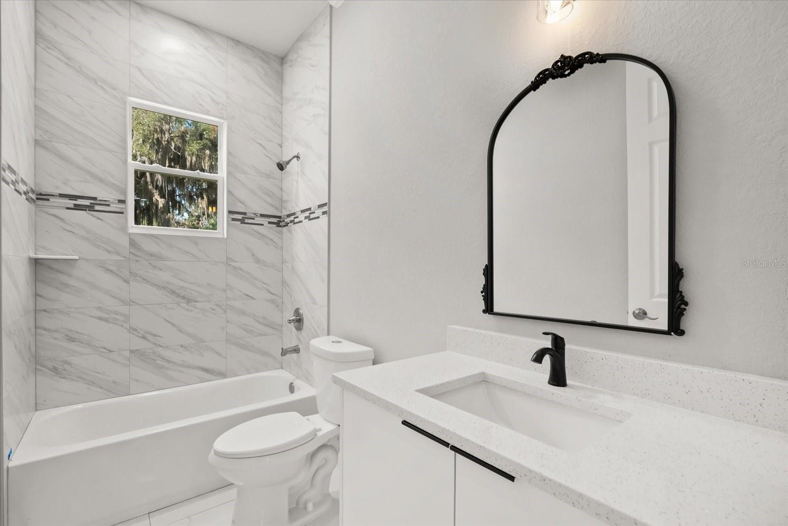 LEESBURG WATERS EDGE SUB - Residential