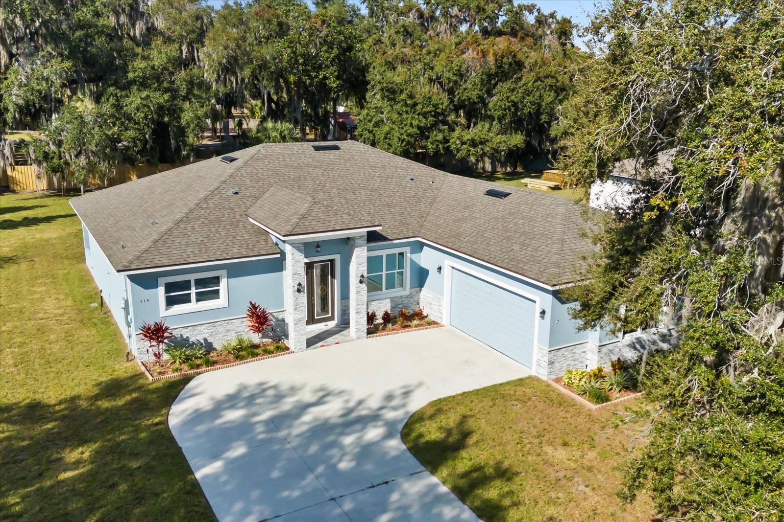 LEESBURG WATERS EDGE SUB - Residential