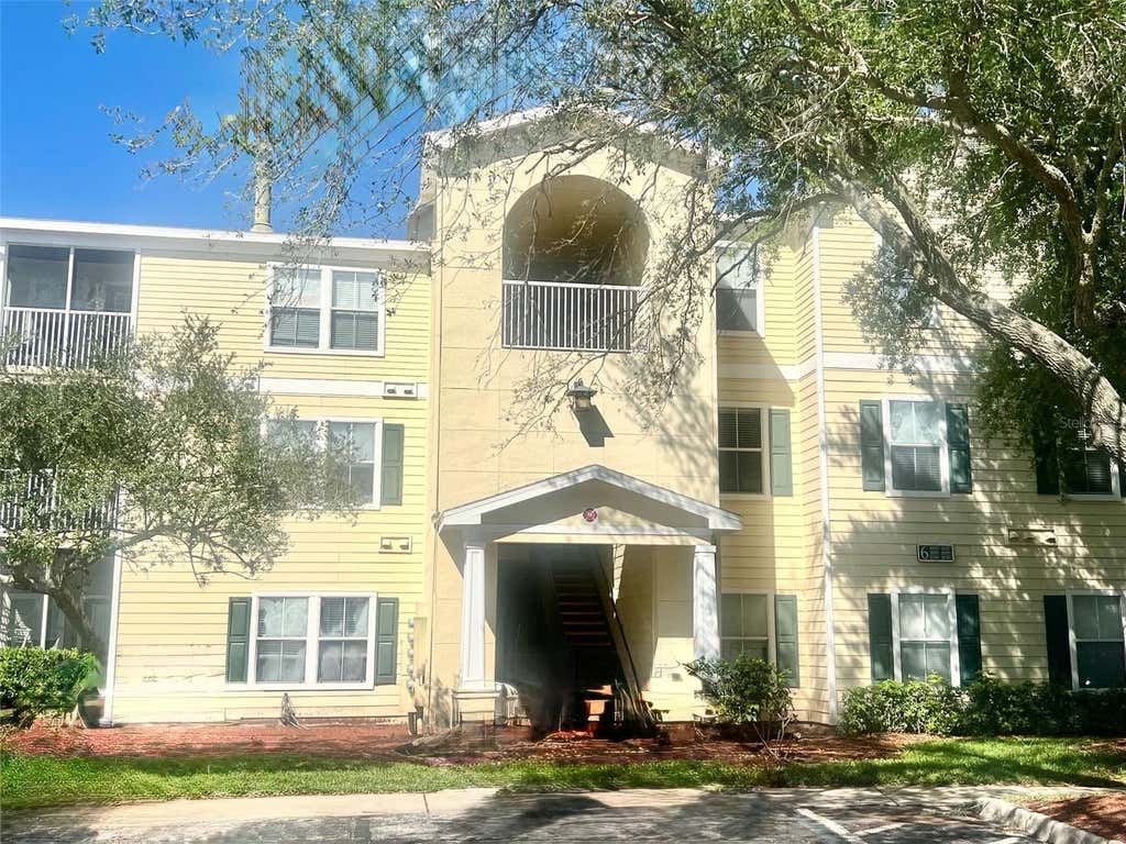 Photo of 18335 Bridle Club Drive #18335, Tampa, FL 33647 (MLS # TB8540000)