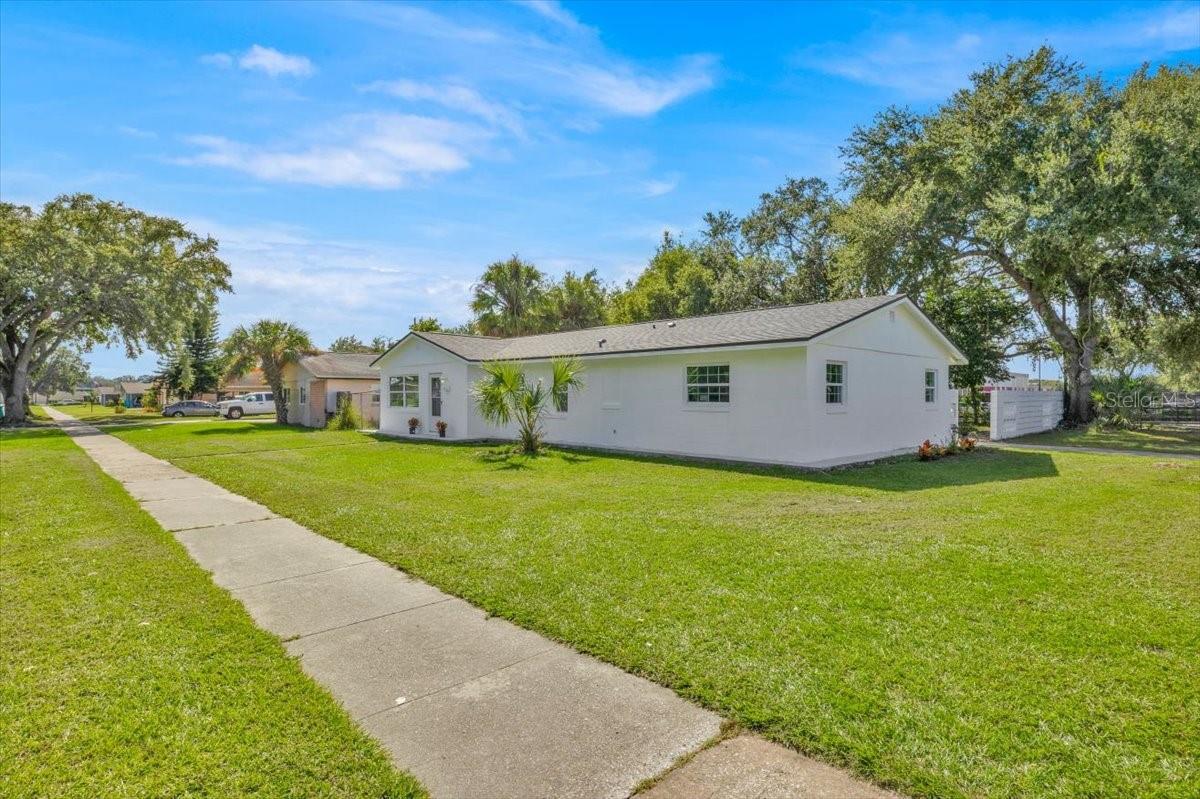 2930 RIO LANE