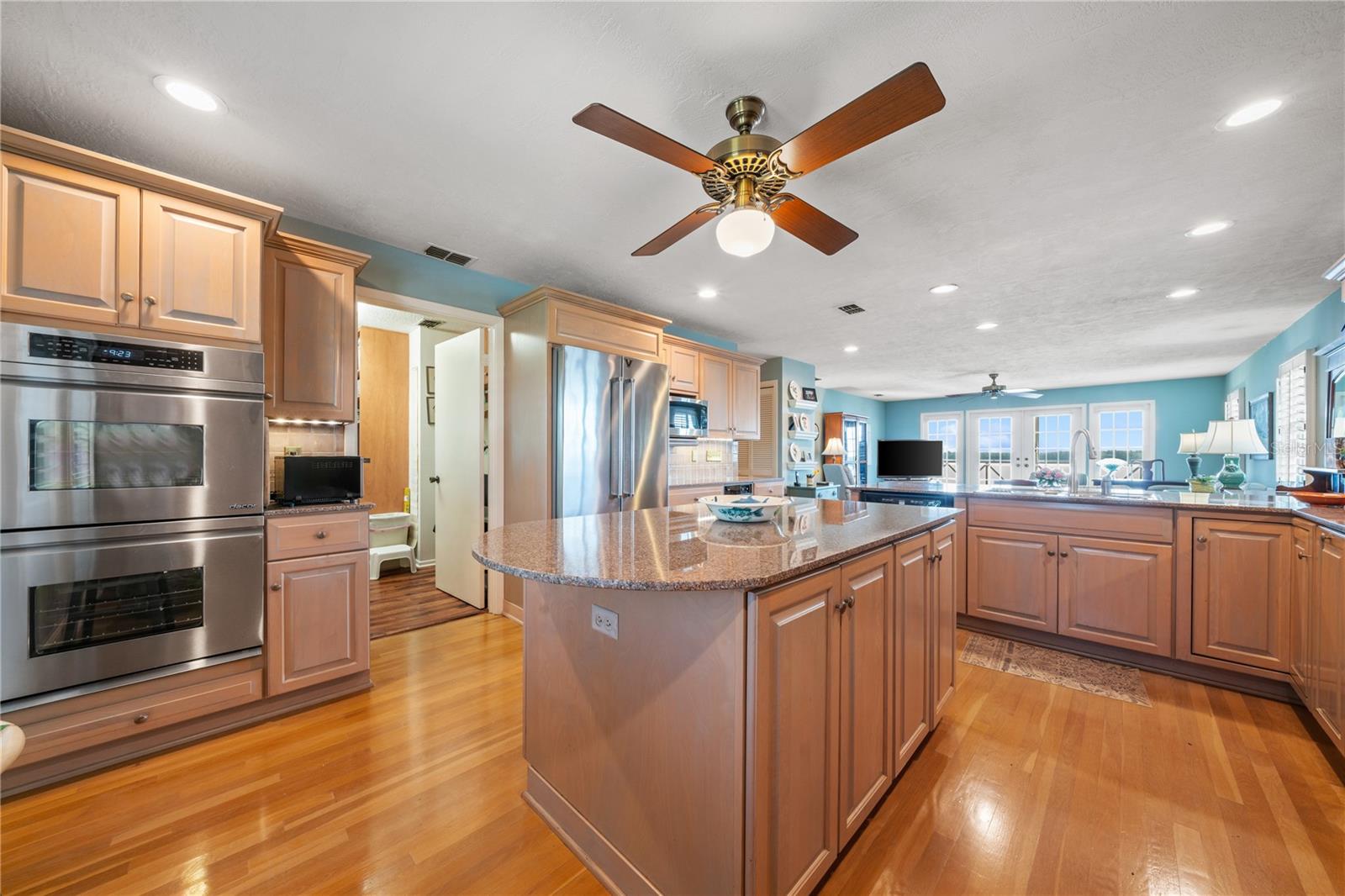 SHORE ACRES BAYOU GRANDE SEC - Residential