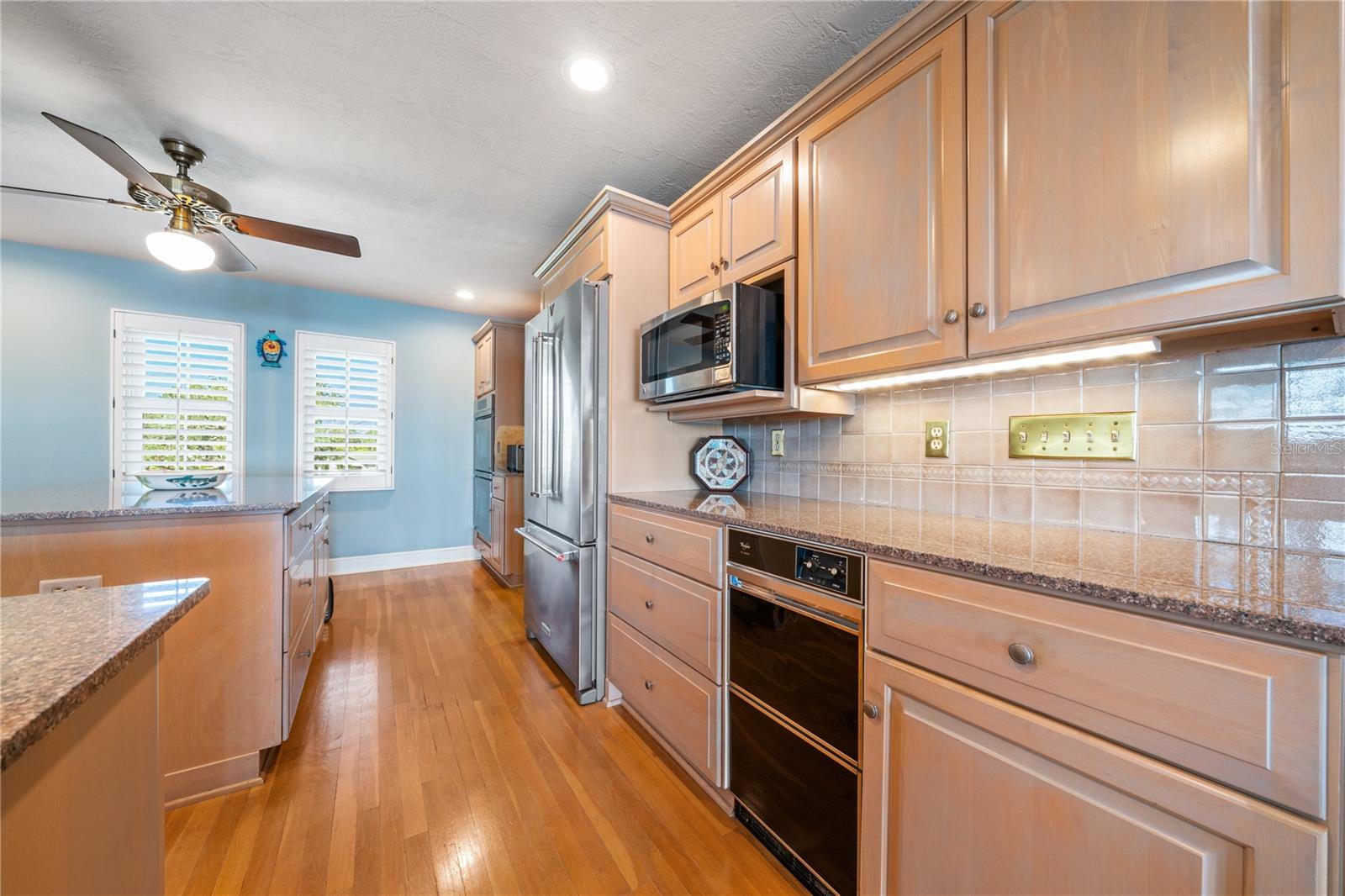 SHORE ACRES BAYOU GRANDE SEC - Residential