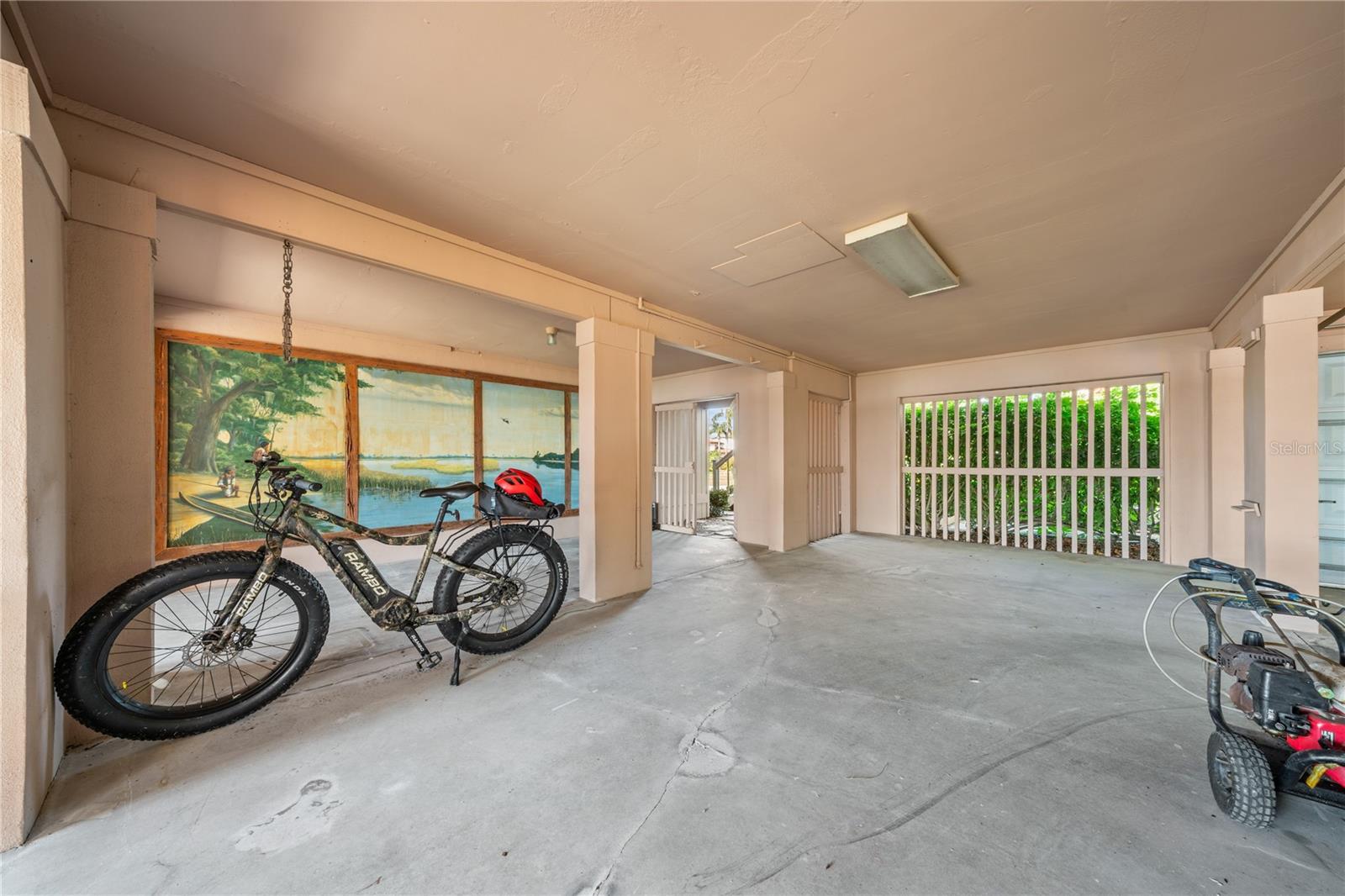 SHORE ACRES BAYOU GRANDE SEC - Residential