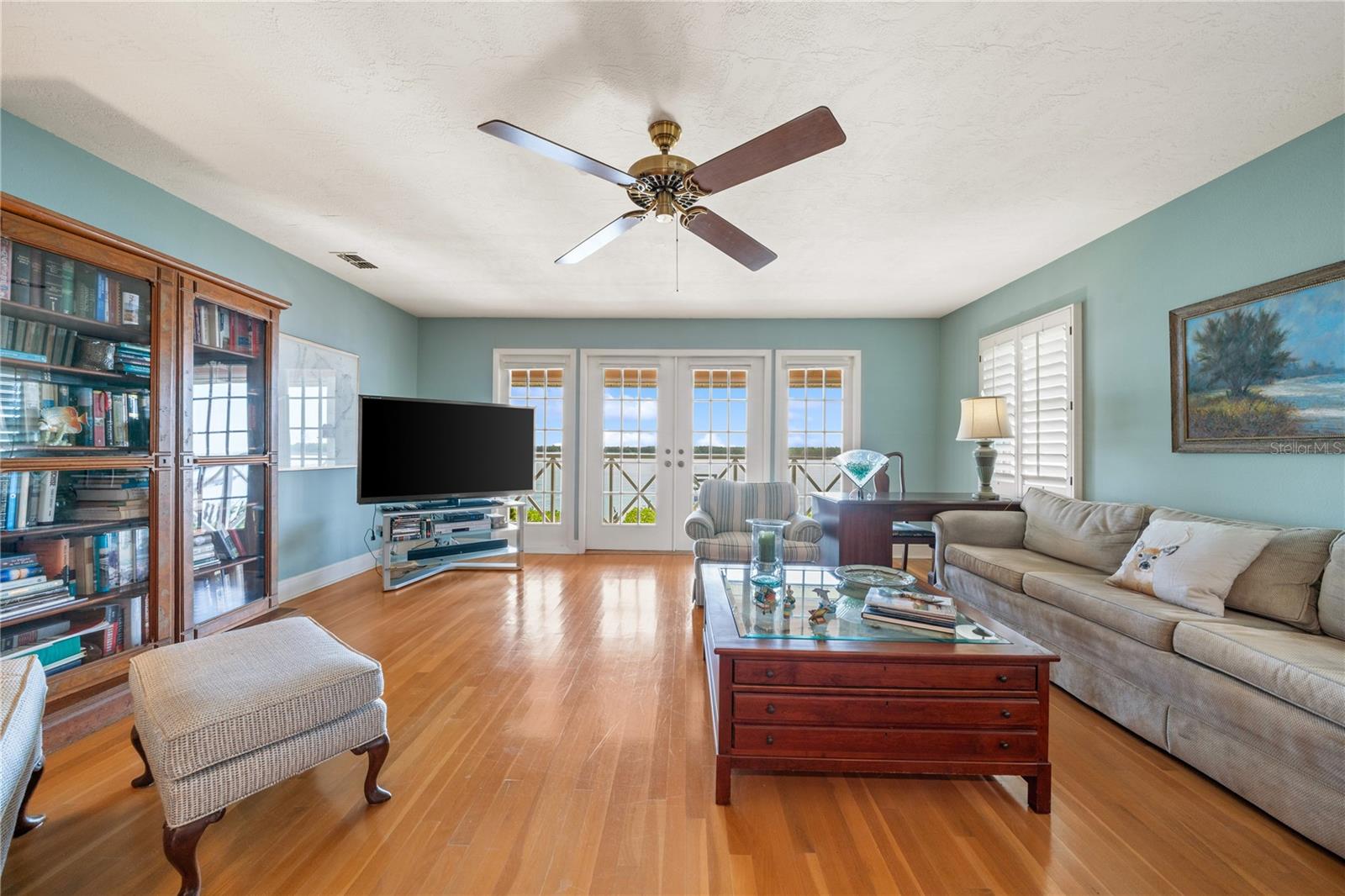 SHORE ACRES BAYOU GRANDE SEC - Residential