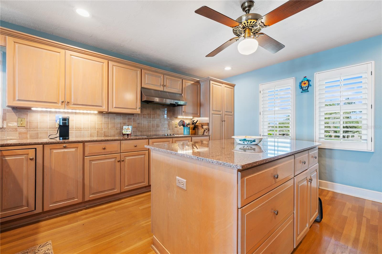 SHORE ACRES BAYOU GRANDE SEC - Residential