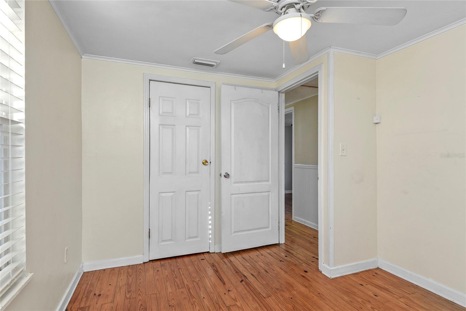 CRYSTAL LAKE WINTER HOMES - Residential