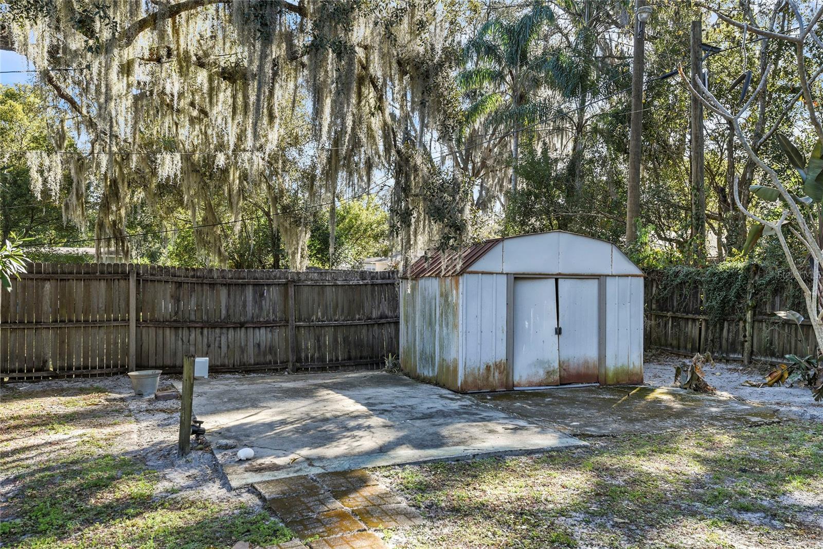CRYSTAL LAKE WINTER HOMES - Residential