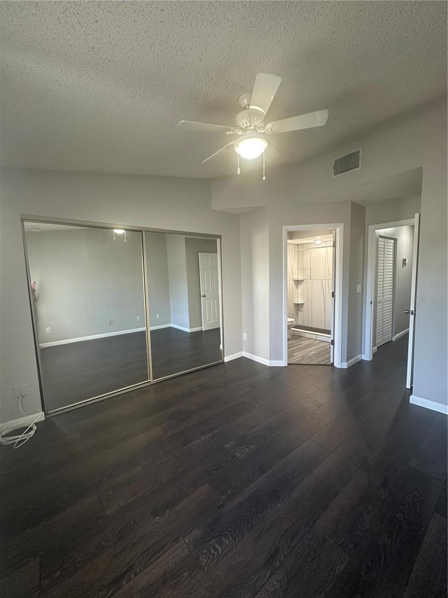 TOWNHOMES OF COUNTRYSIDE - Residential Lease