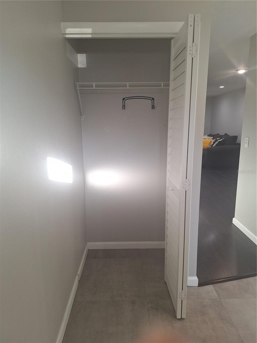 TOWNHOMES OF COUNTRYSIDE - Residential Lease