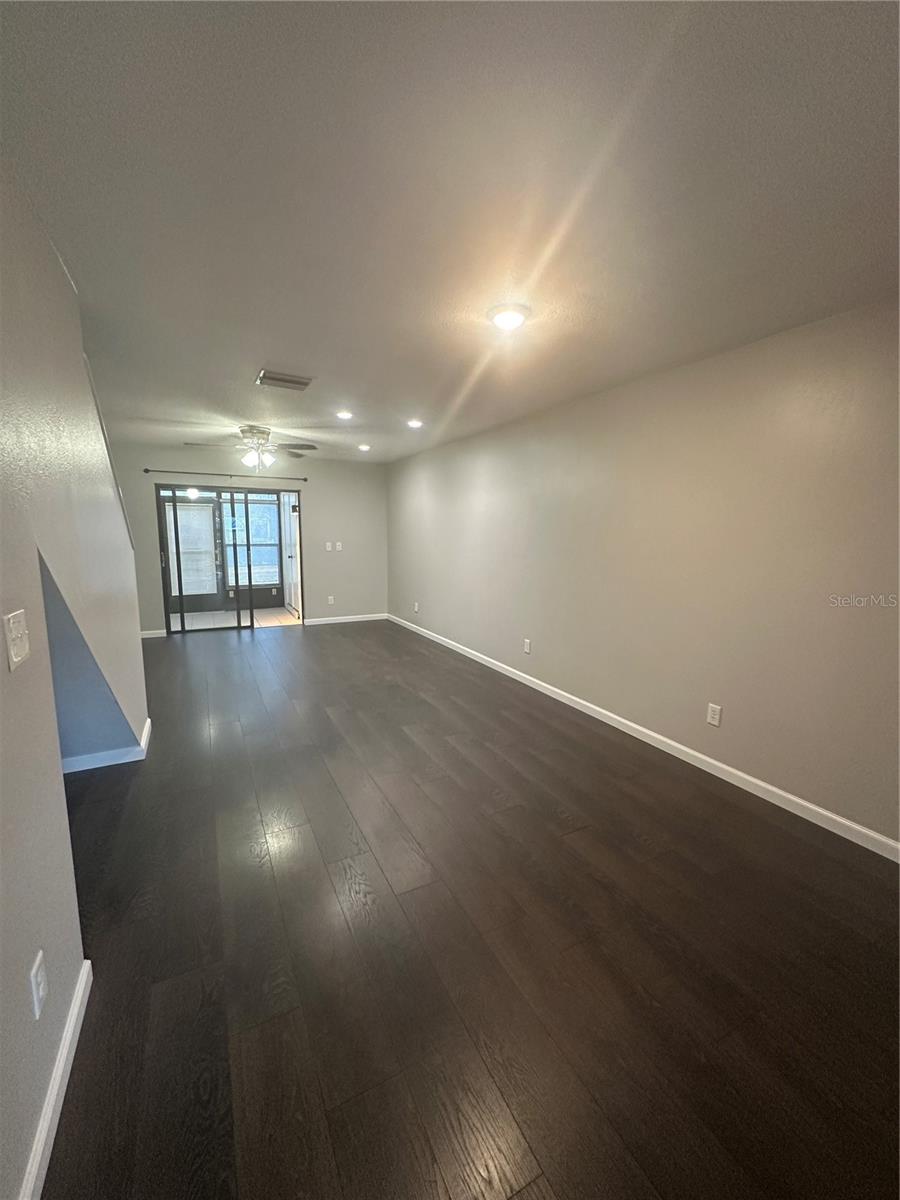 TOWNHOMES OF COUNTRYSIDE - Residential Lease