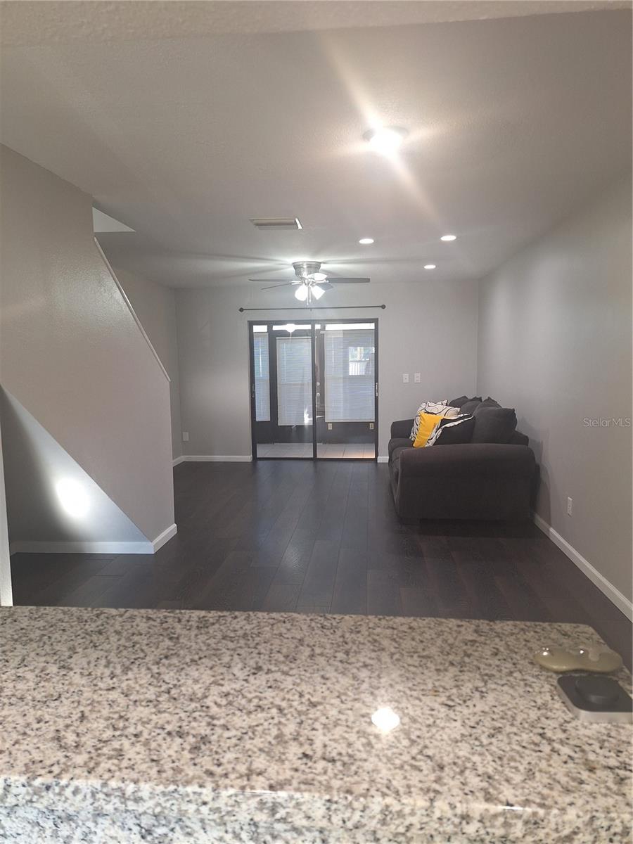 TOWNHOMES OF COUNTRYSIDE - Residential Lease