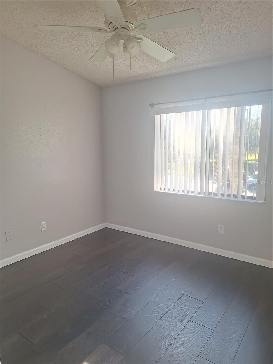 TOWNHOMES OF COUNTRYSIDE - Residential Lease