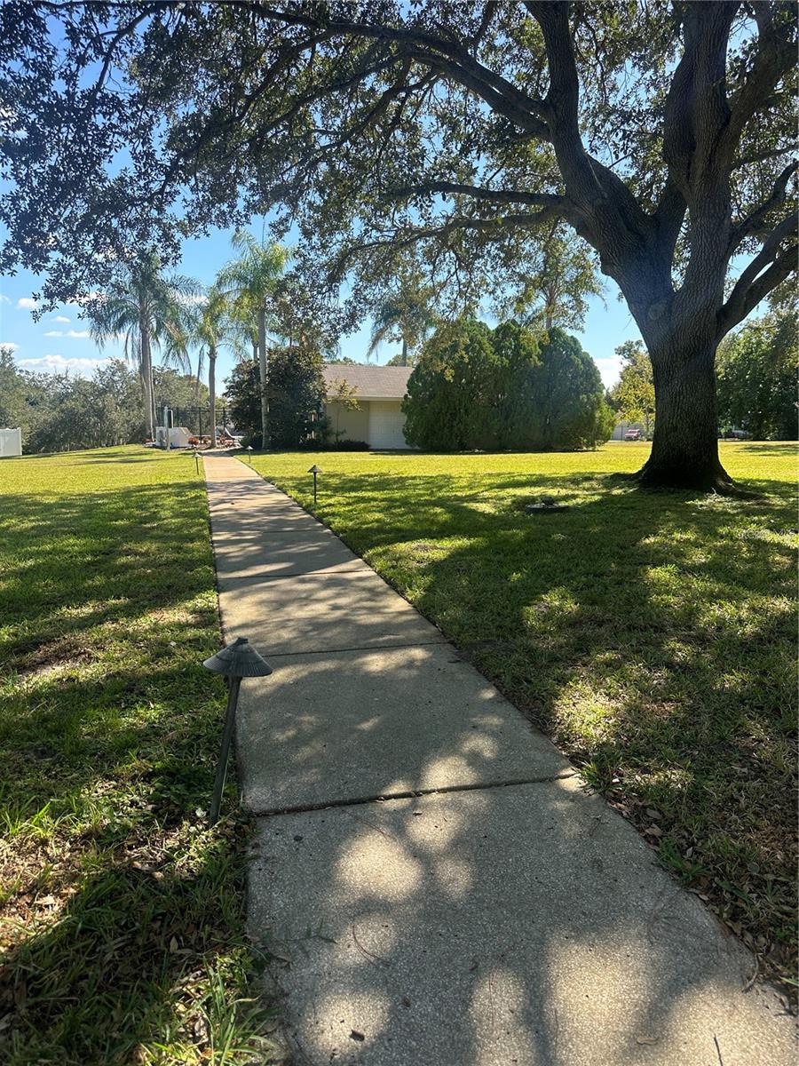 TOWNHOMES OF COUNTRYSIDE - Residential Lease