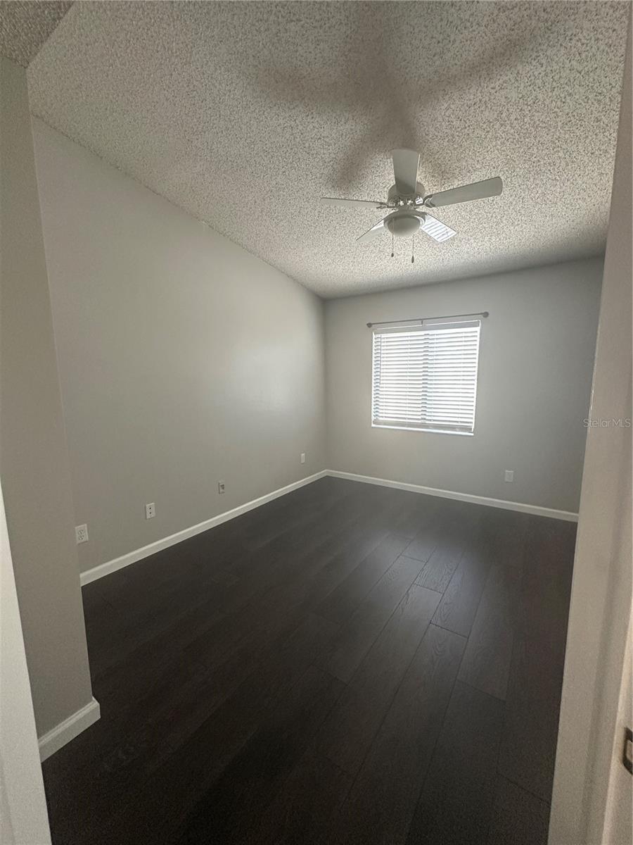 TOWNHOMES OF COUNTRYSIDE - Residential Lease