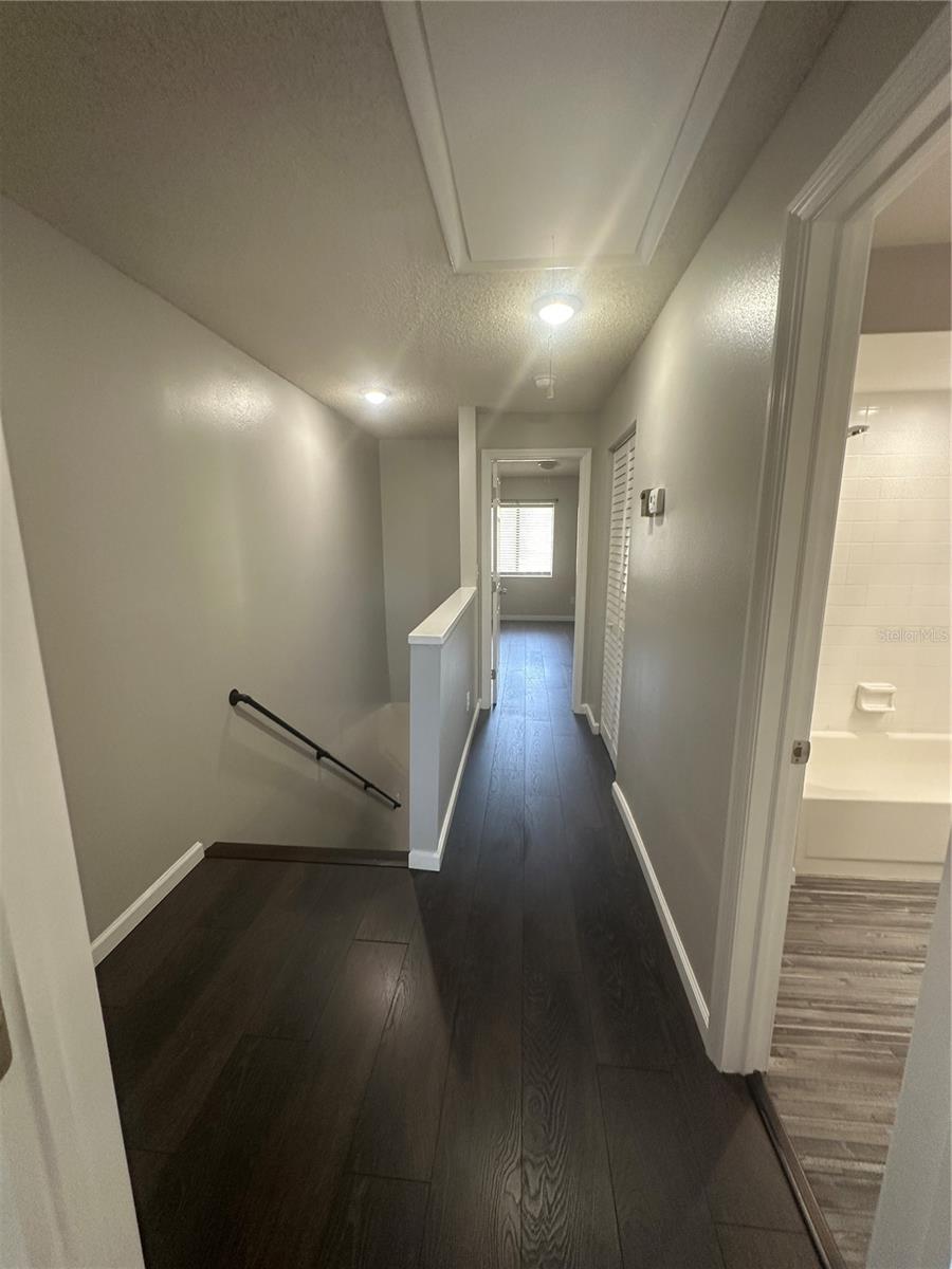 TOWNHOMES OF COUNTRYSIDE - Residential Lease